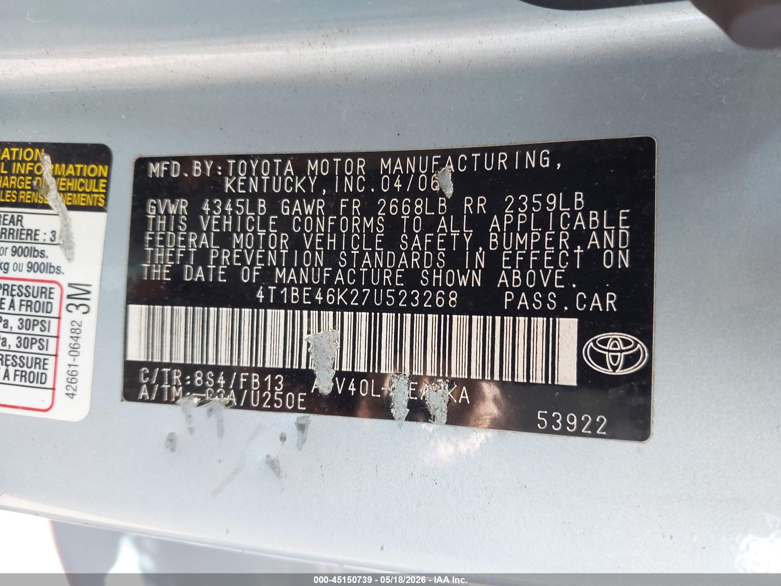 TOYOTA CAMRY image 9