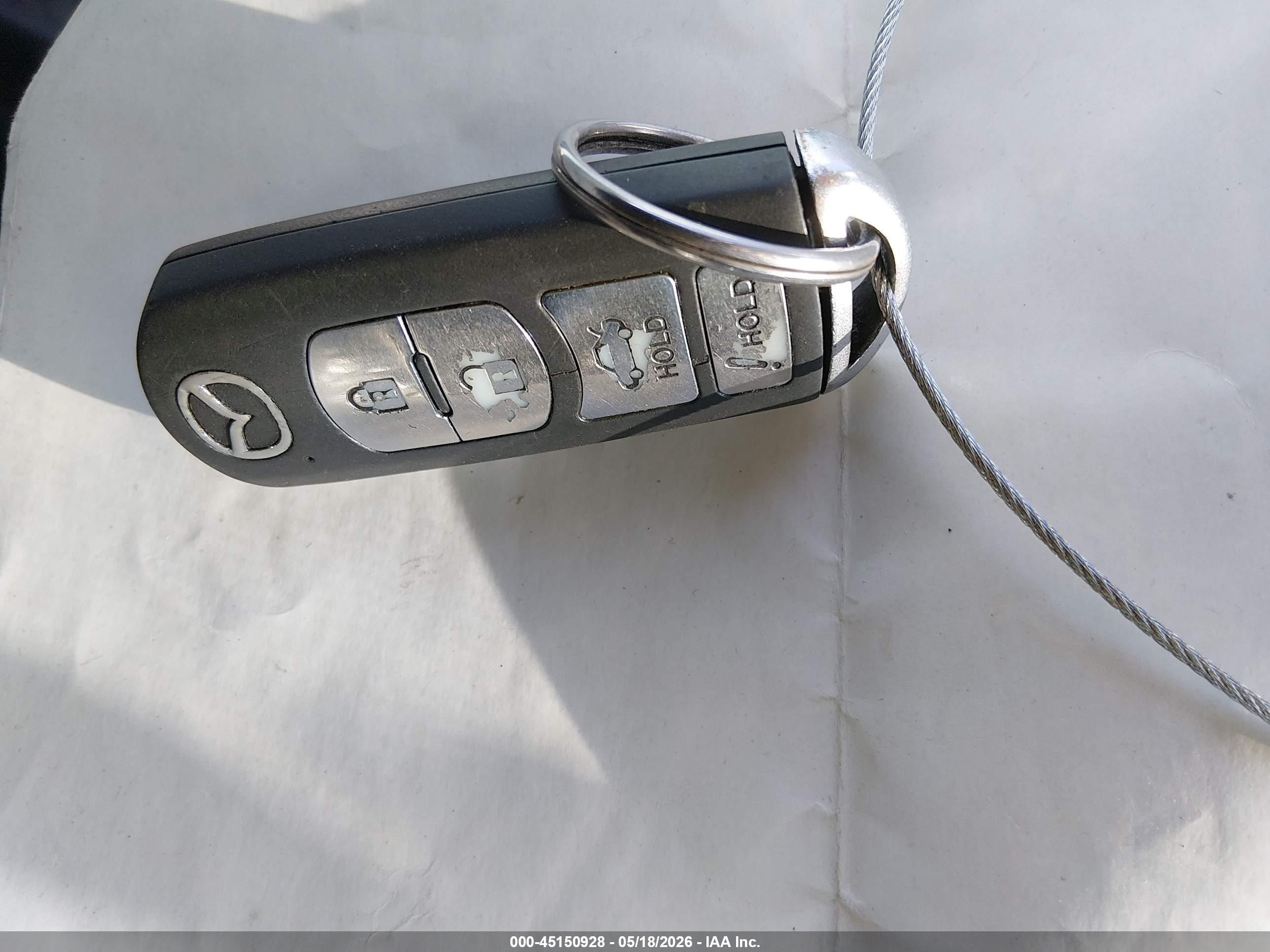 MAZDA MAZDA3 image 11
