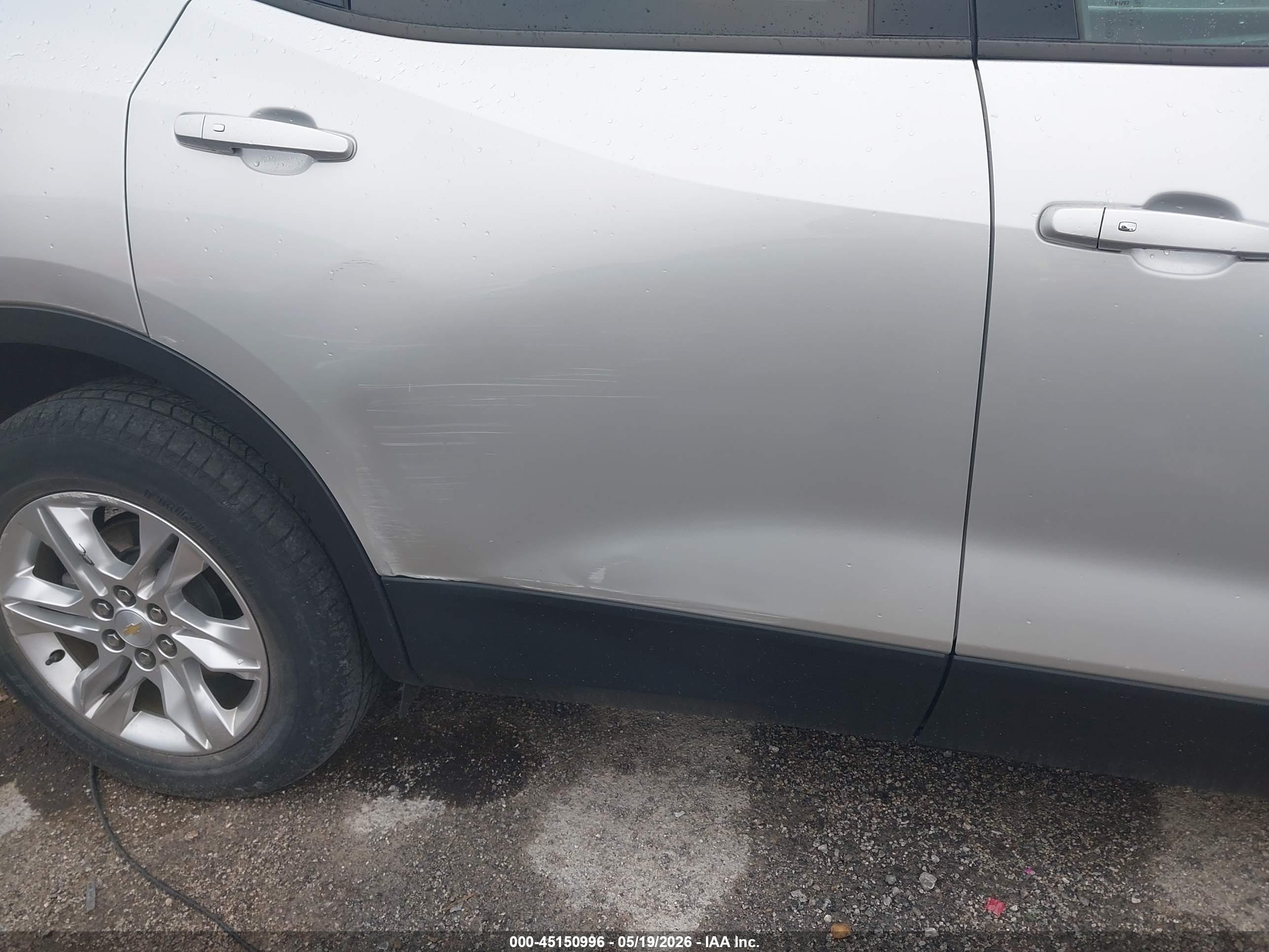 CHEVROLET BLAZER image 6