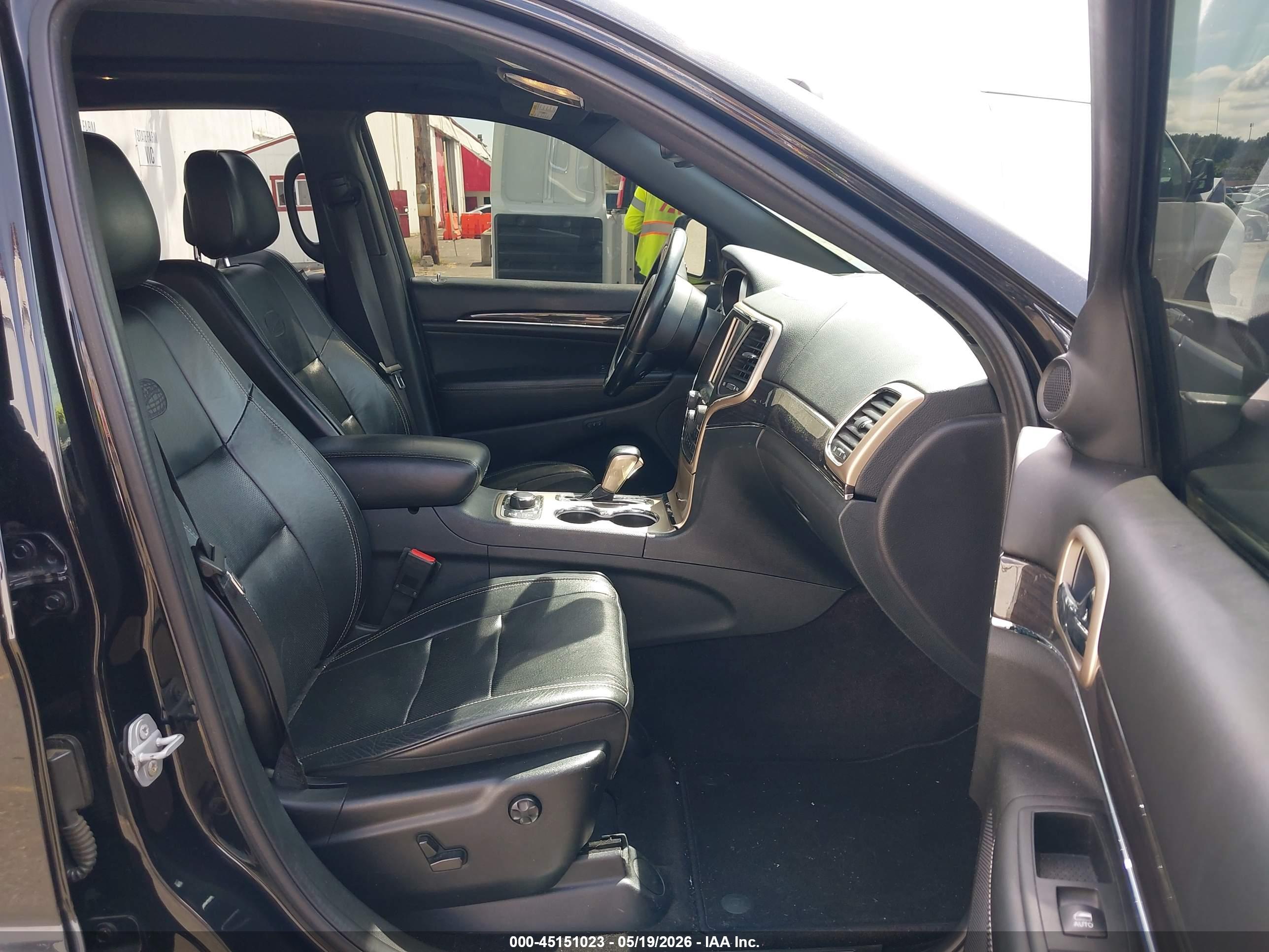 JEEP GRAND image 5