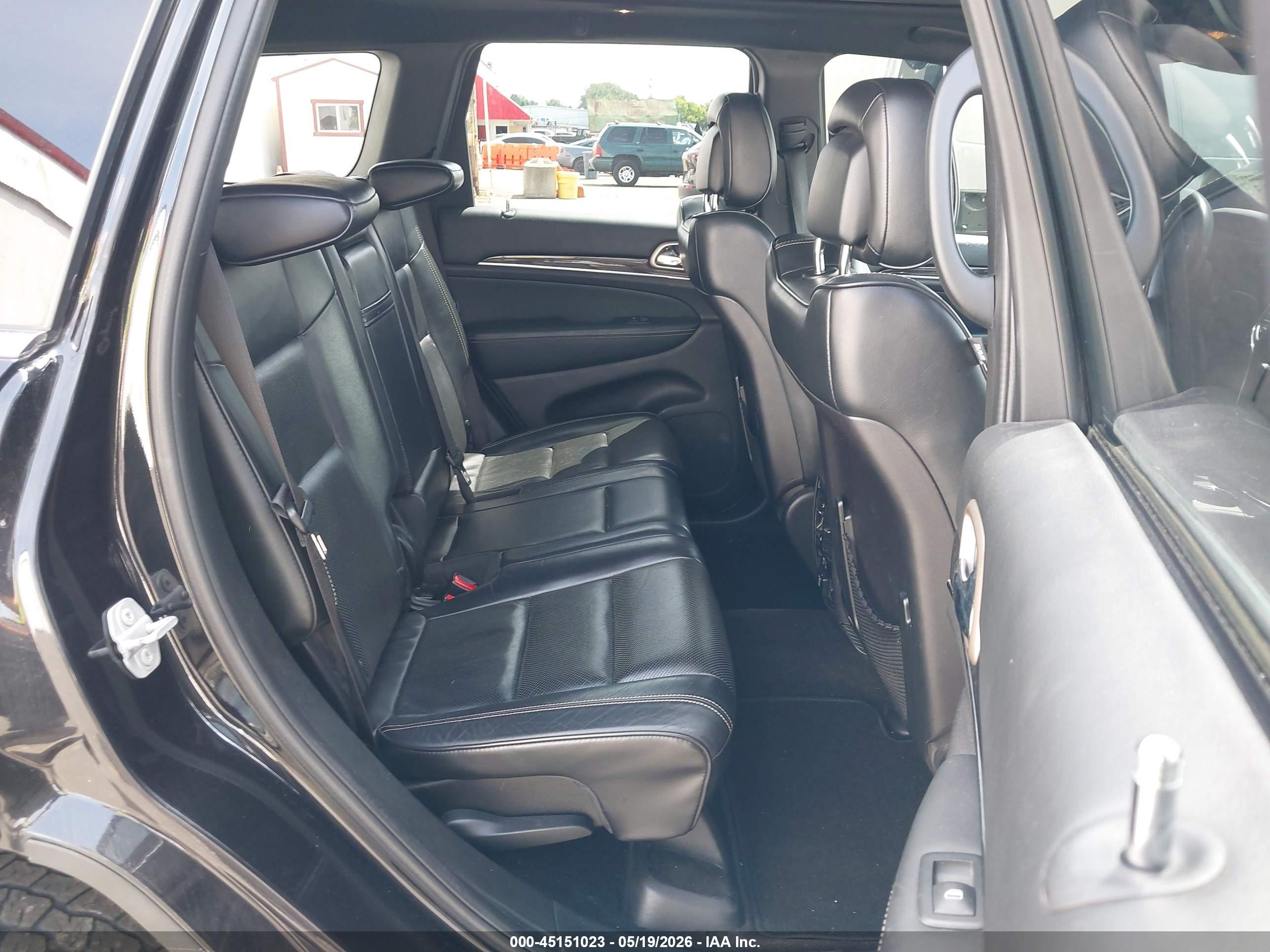 JEEP GRAND image 8