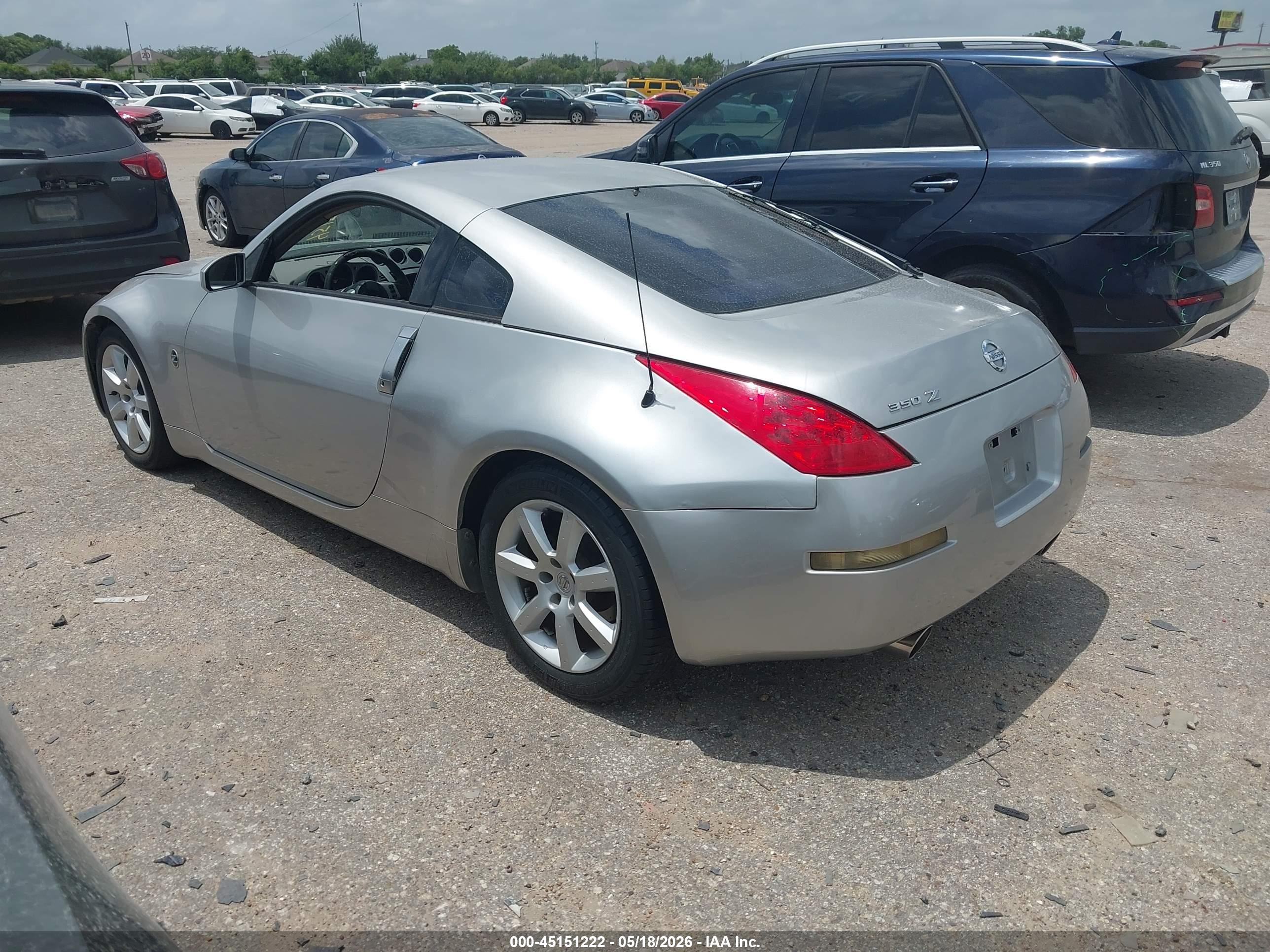 NISSAN 350Z image 3
