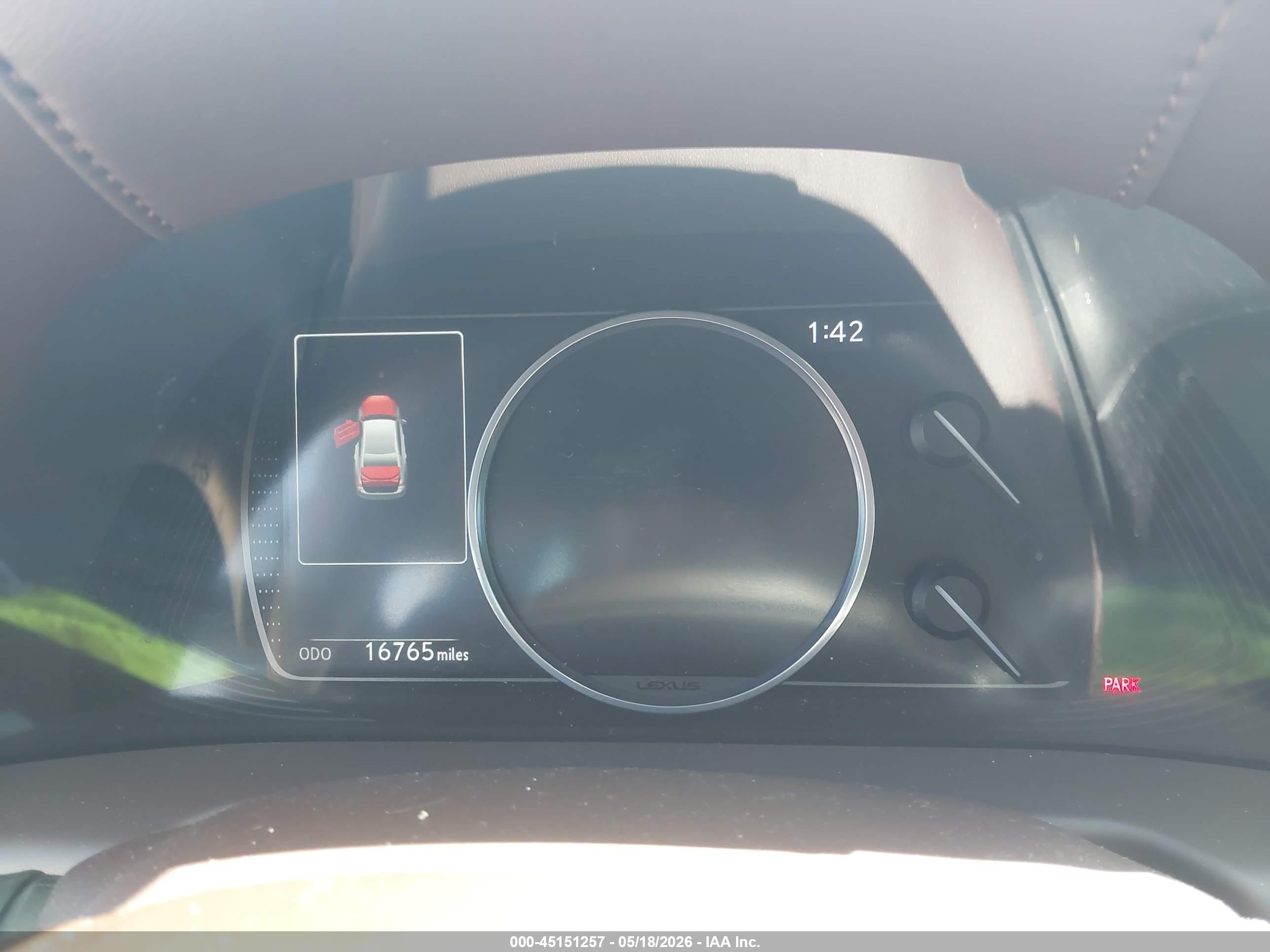 LEXUS ES image 7