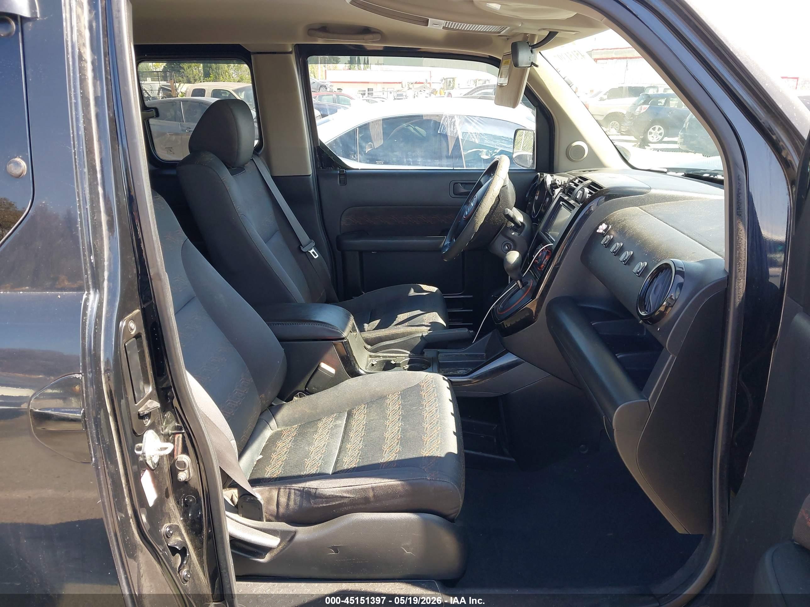 HONDA ELEMENT image 5