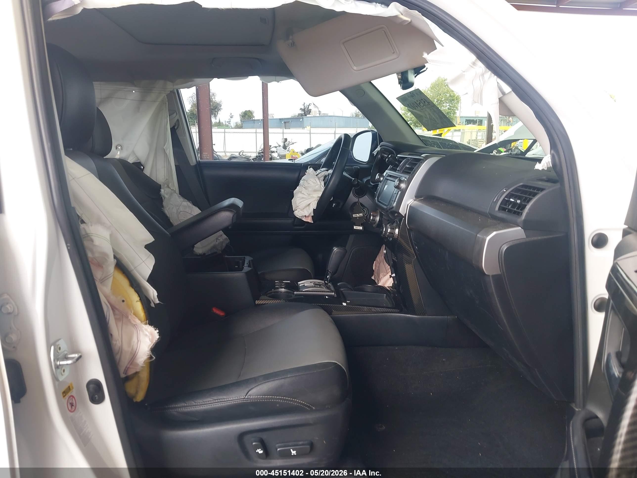 TOYOTA 4RUNNER image 5