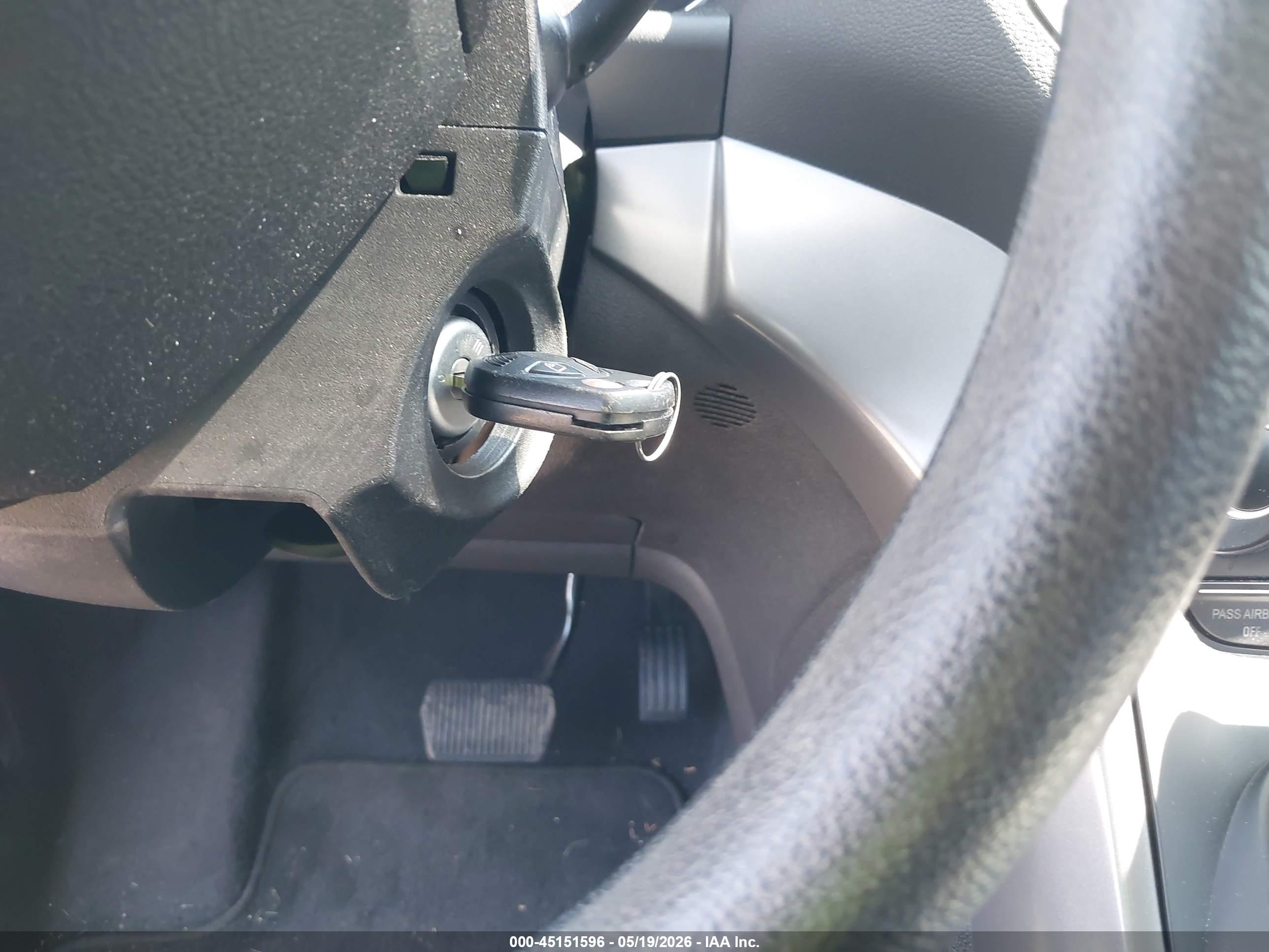 FORD ESCAPE image 11