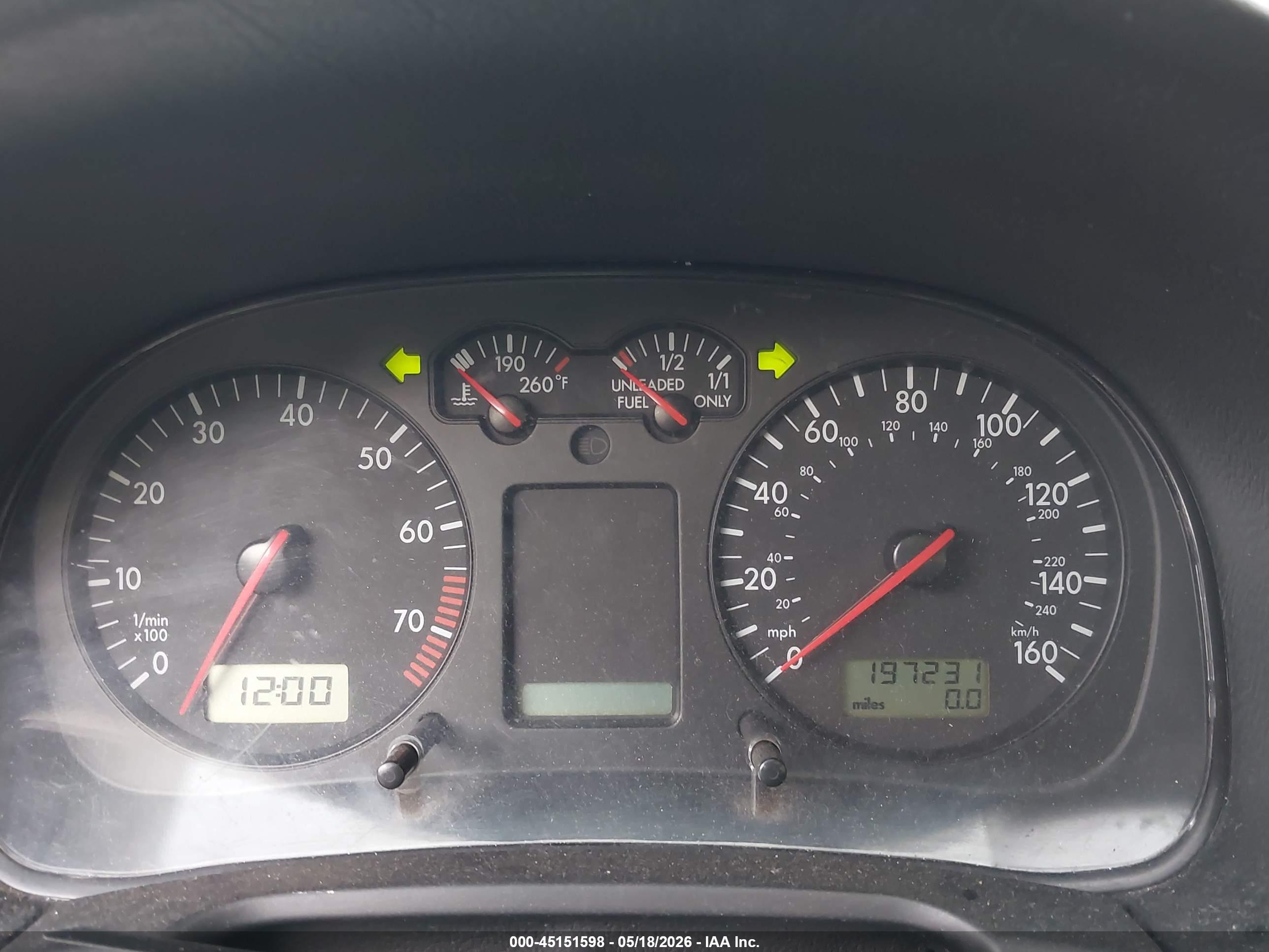 VOLKSWAGEN GOLF image 7
