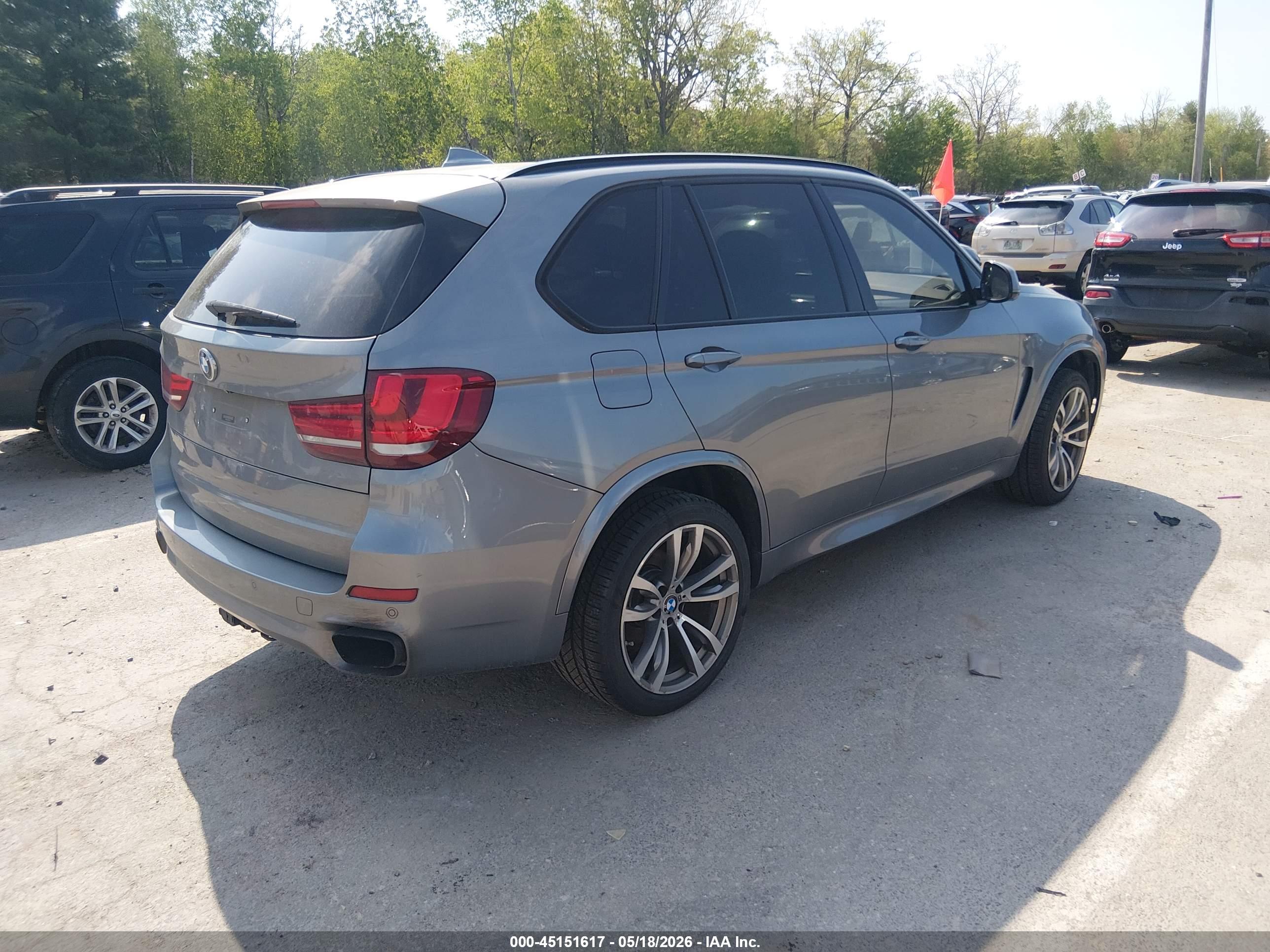 BMW X5 image 4
