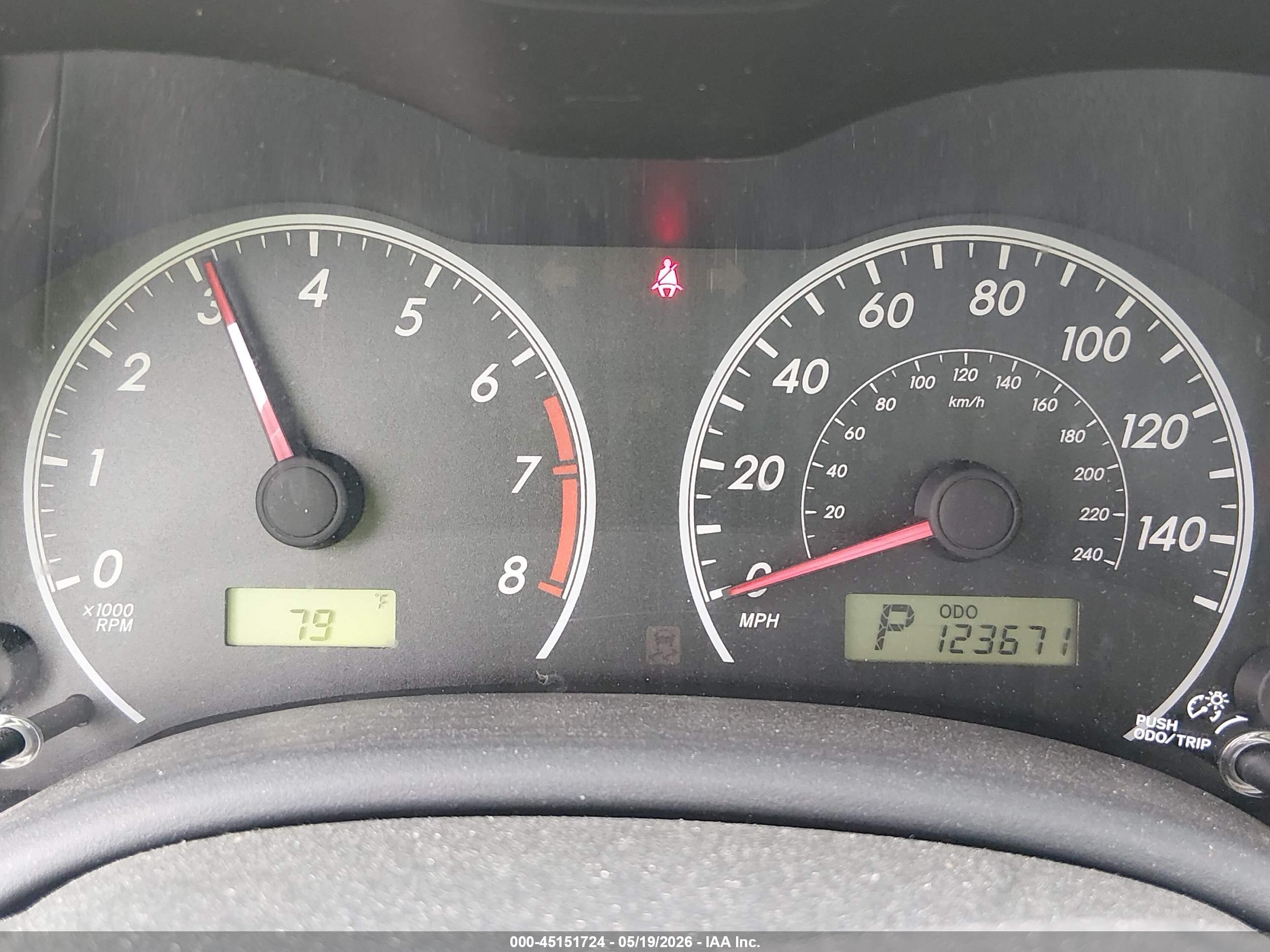 TOYOTA COROLLA image 7