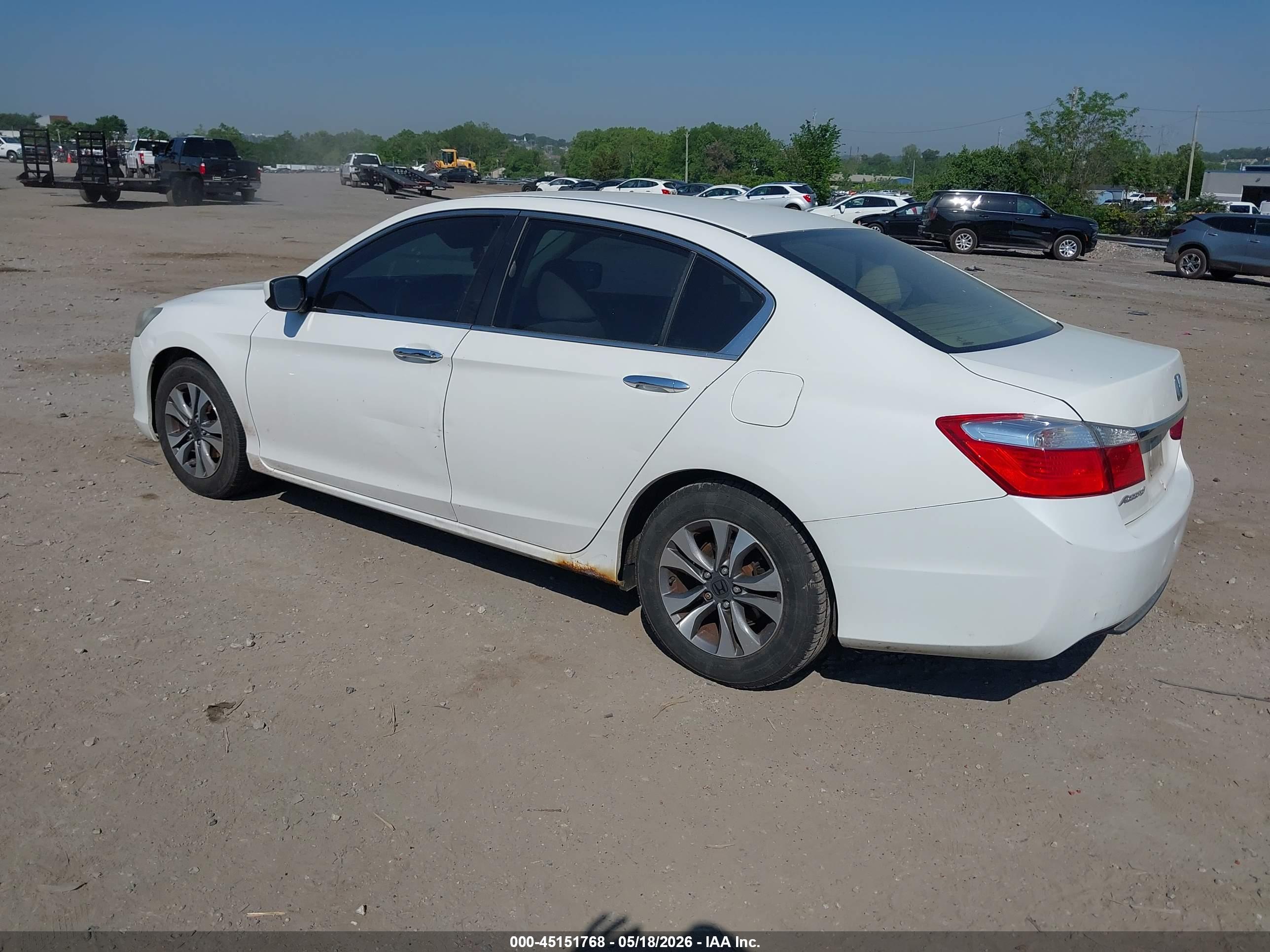 HONDA ACCORD image 3
