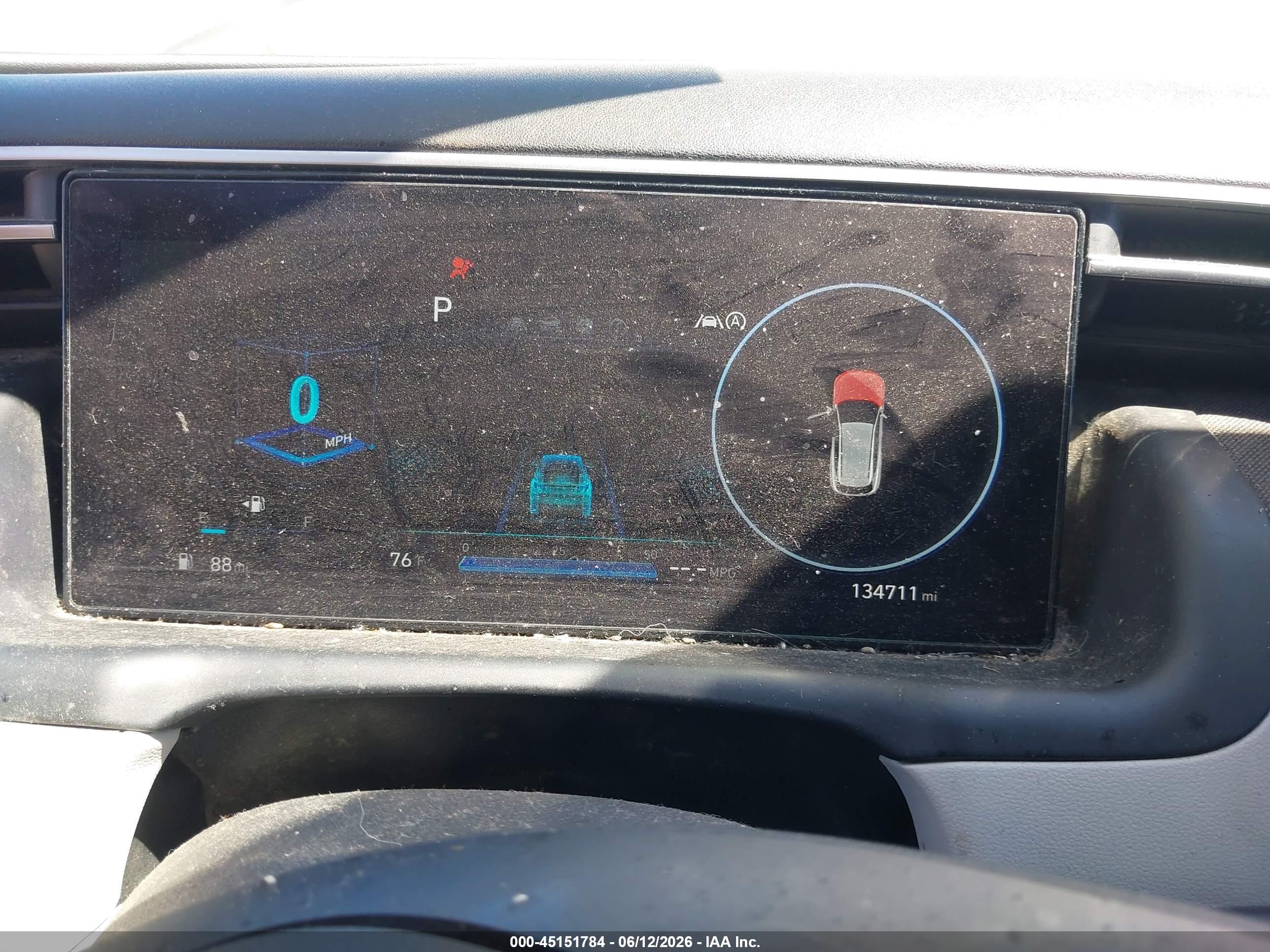 HYUNDAI TUCSON image 7