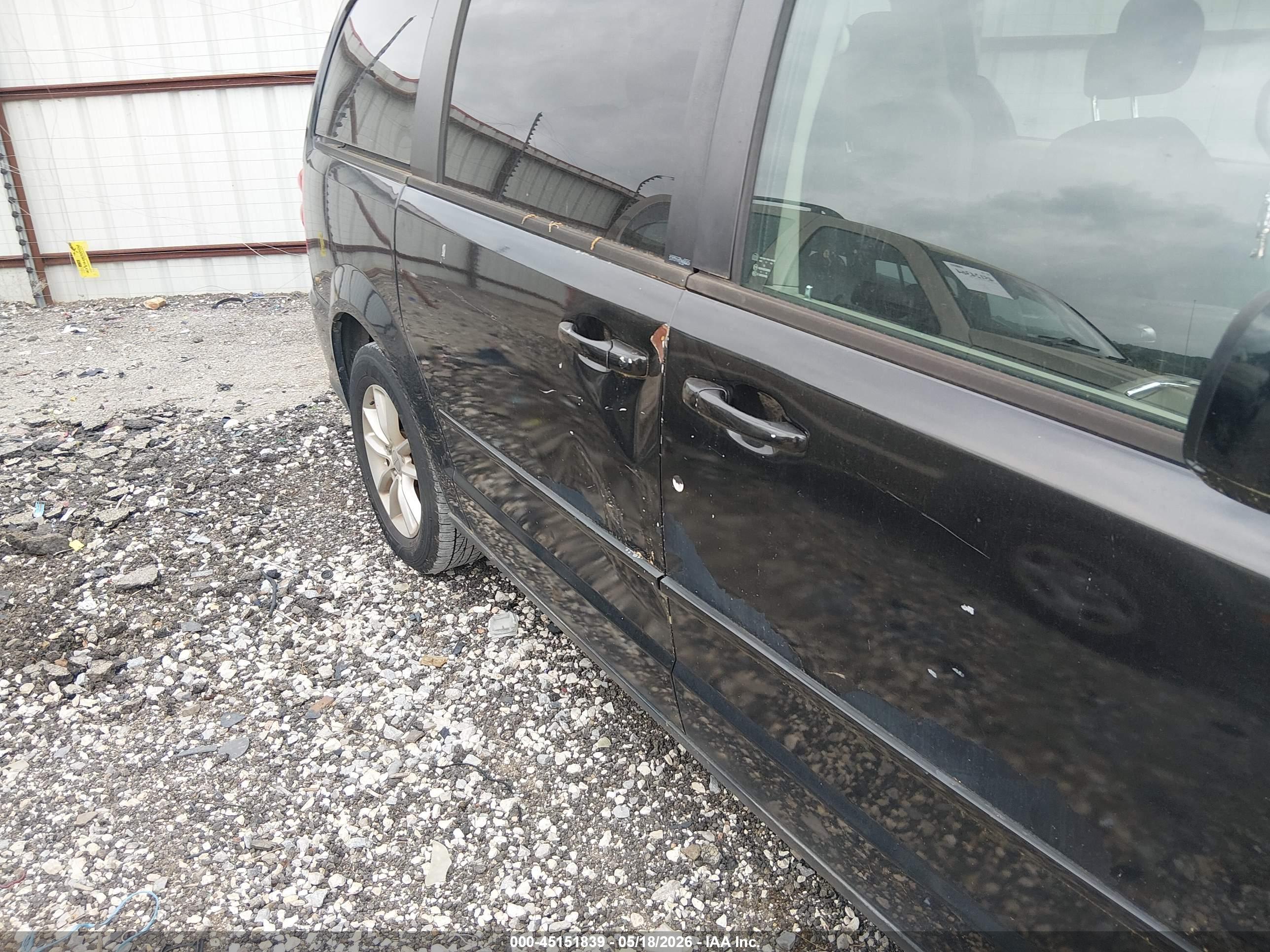DODGE GRAND image 6