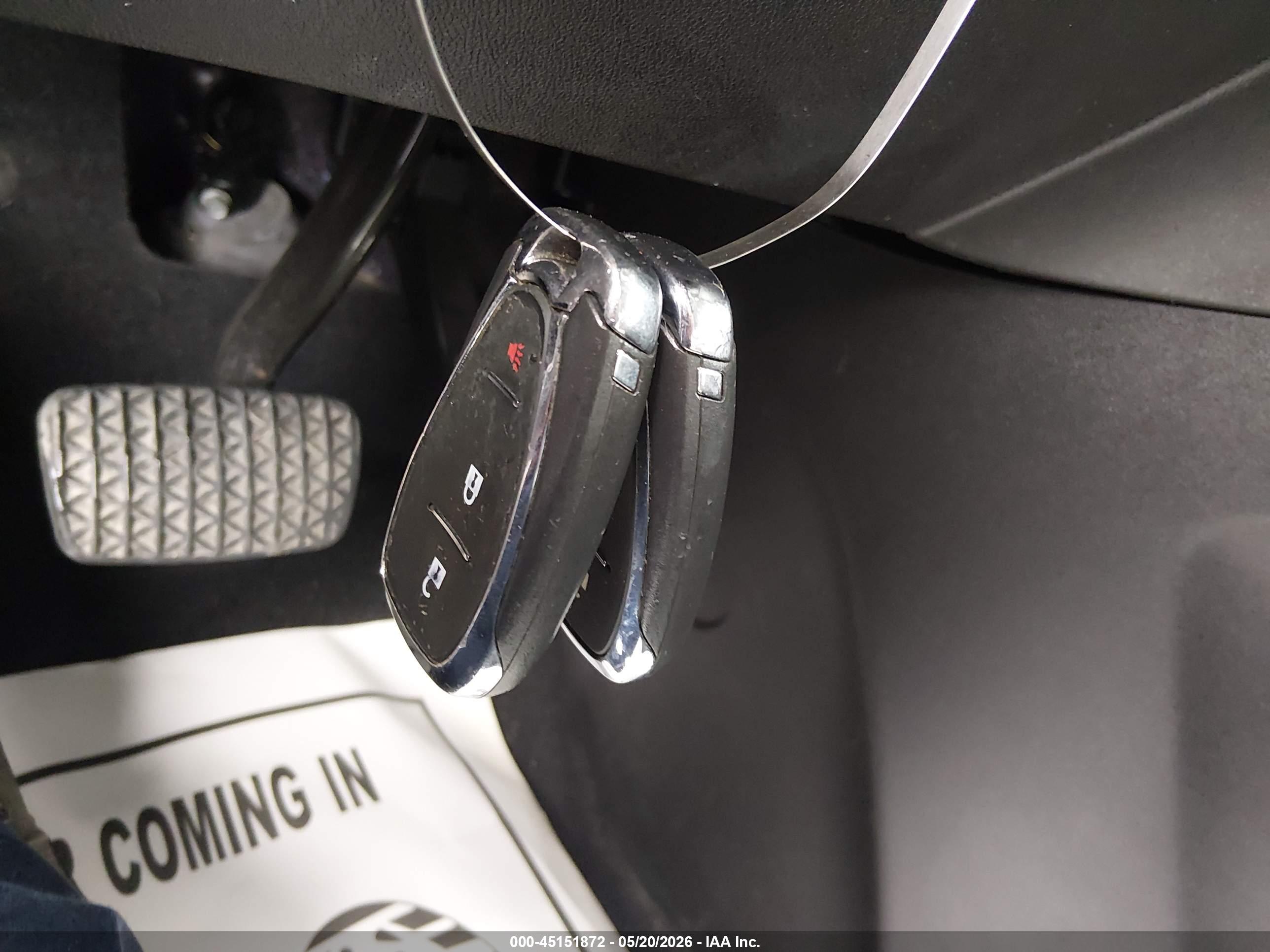 CHEVROLET EQUINOX image 11