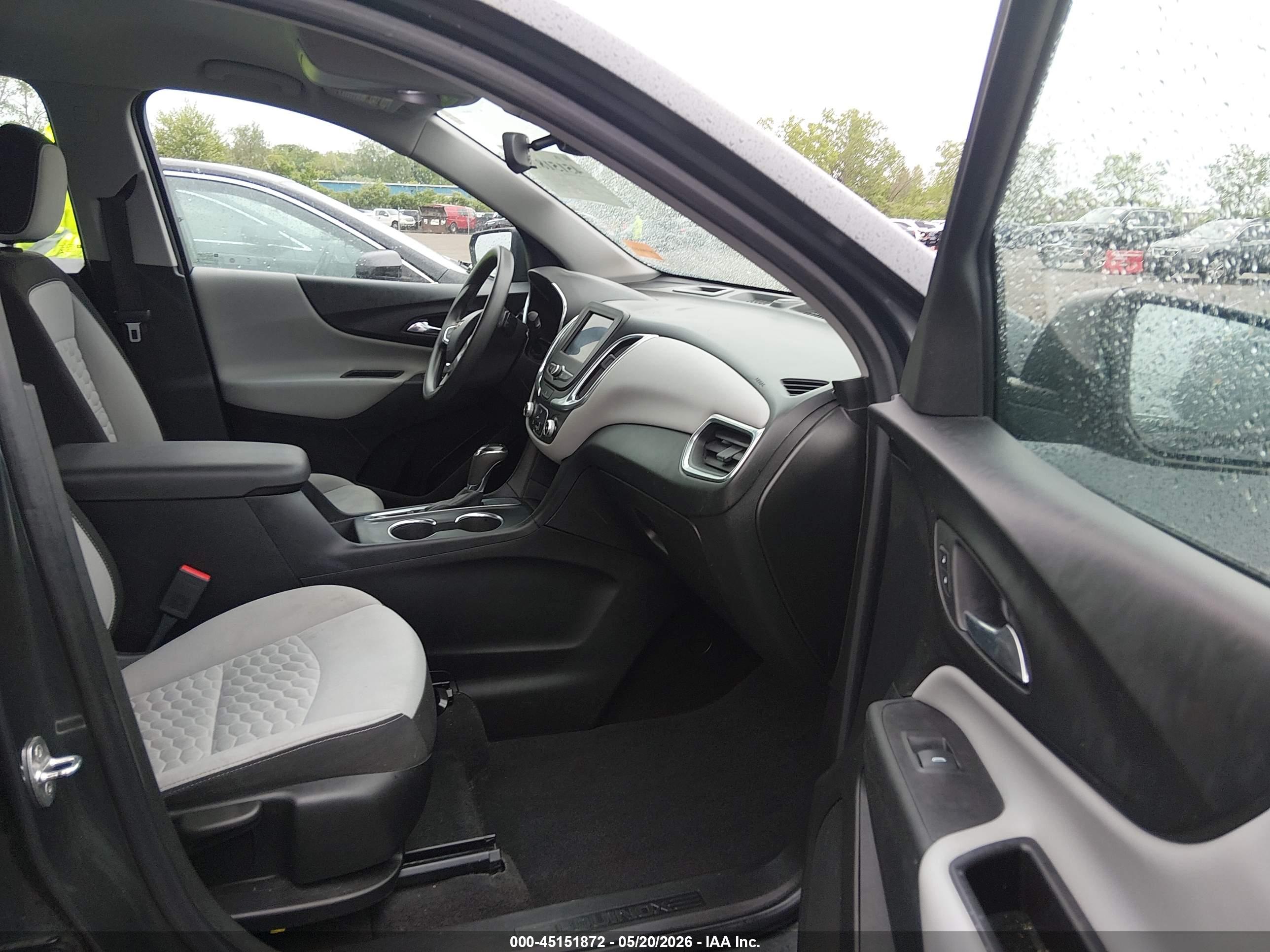 CHEVROLET EQUINOX image 5