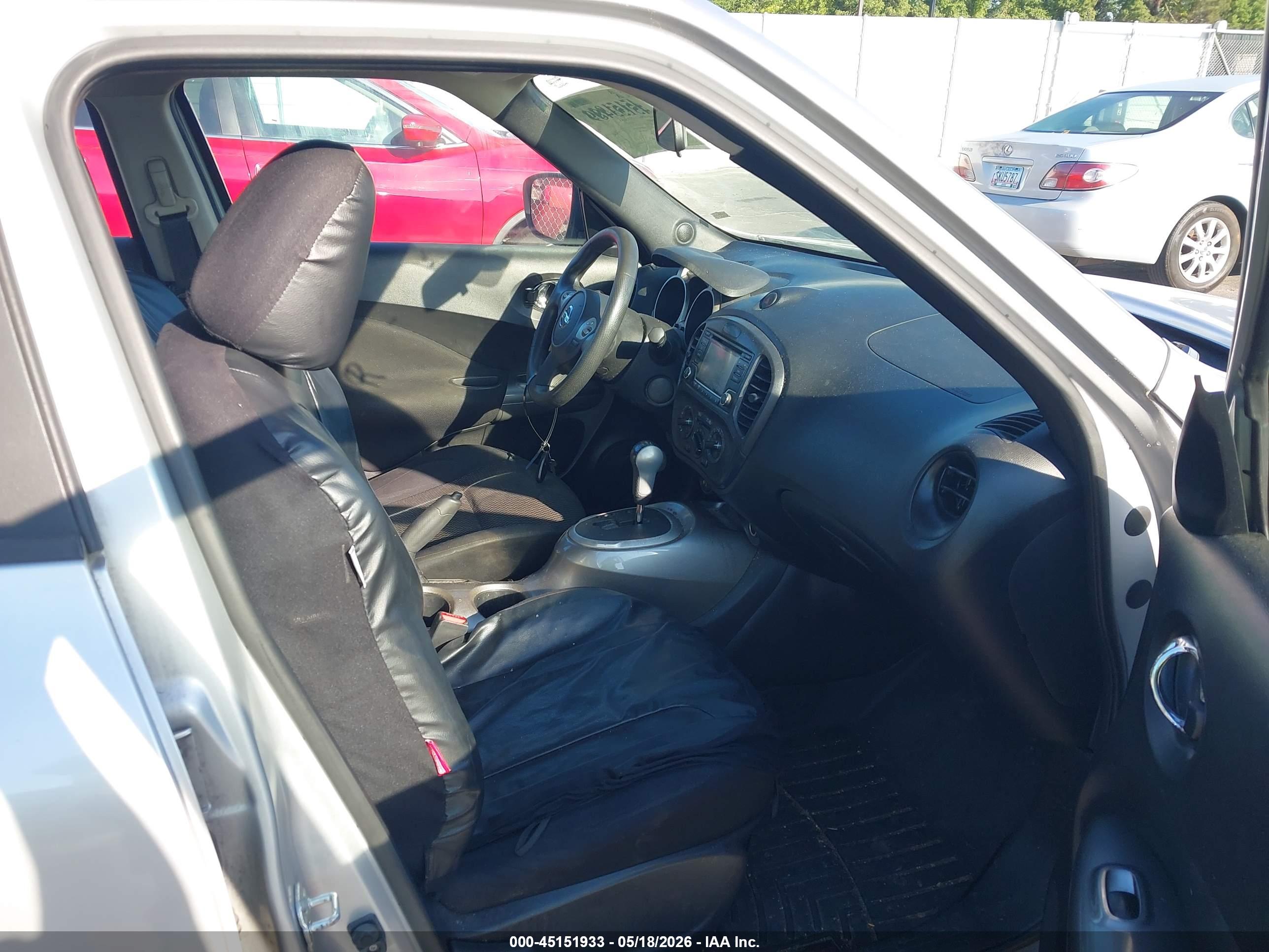 NISSAN JUKE image 5