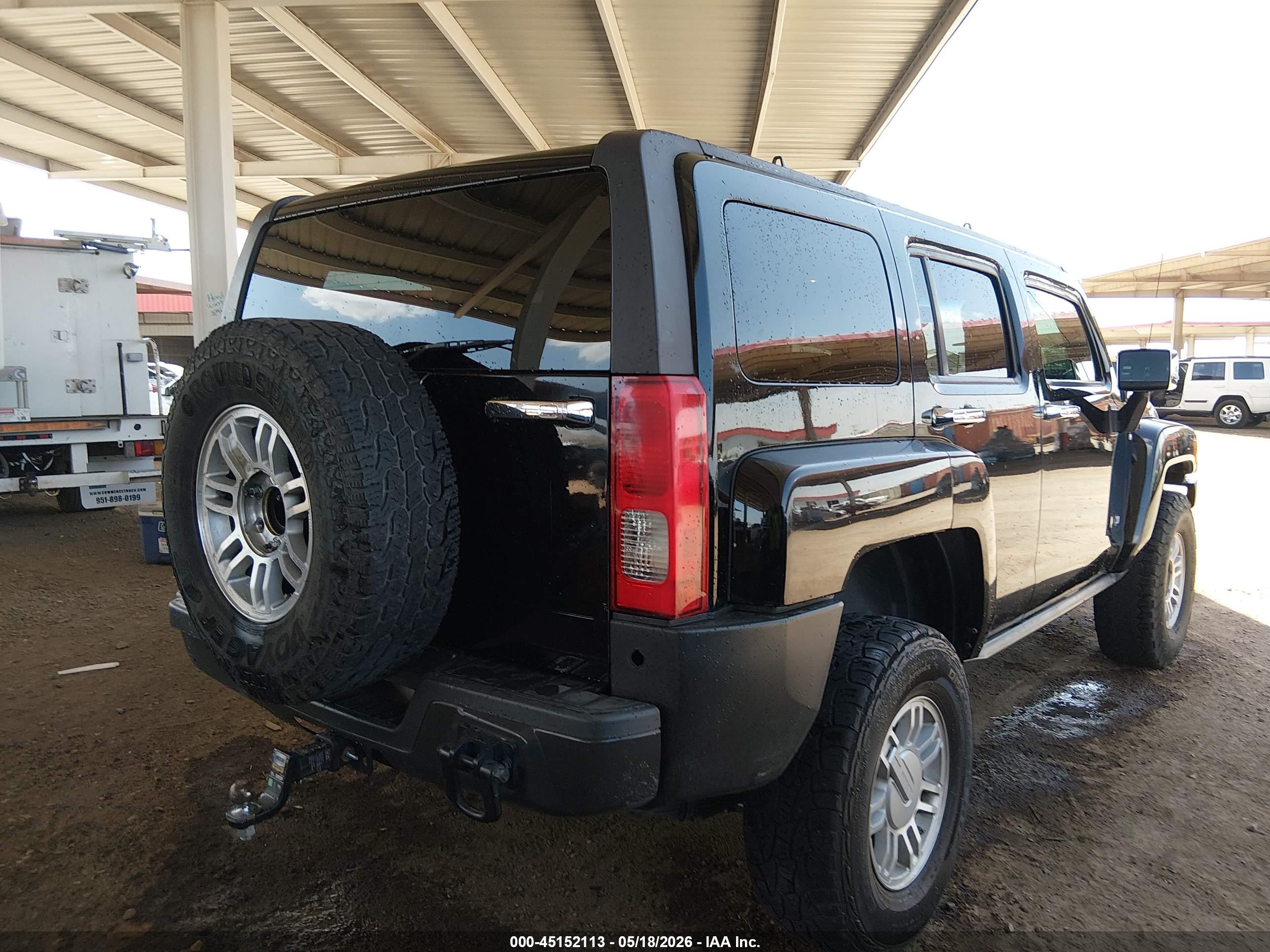HUMMER H3 image 4