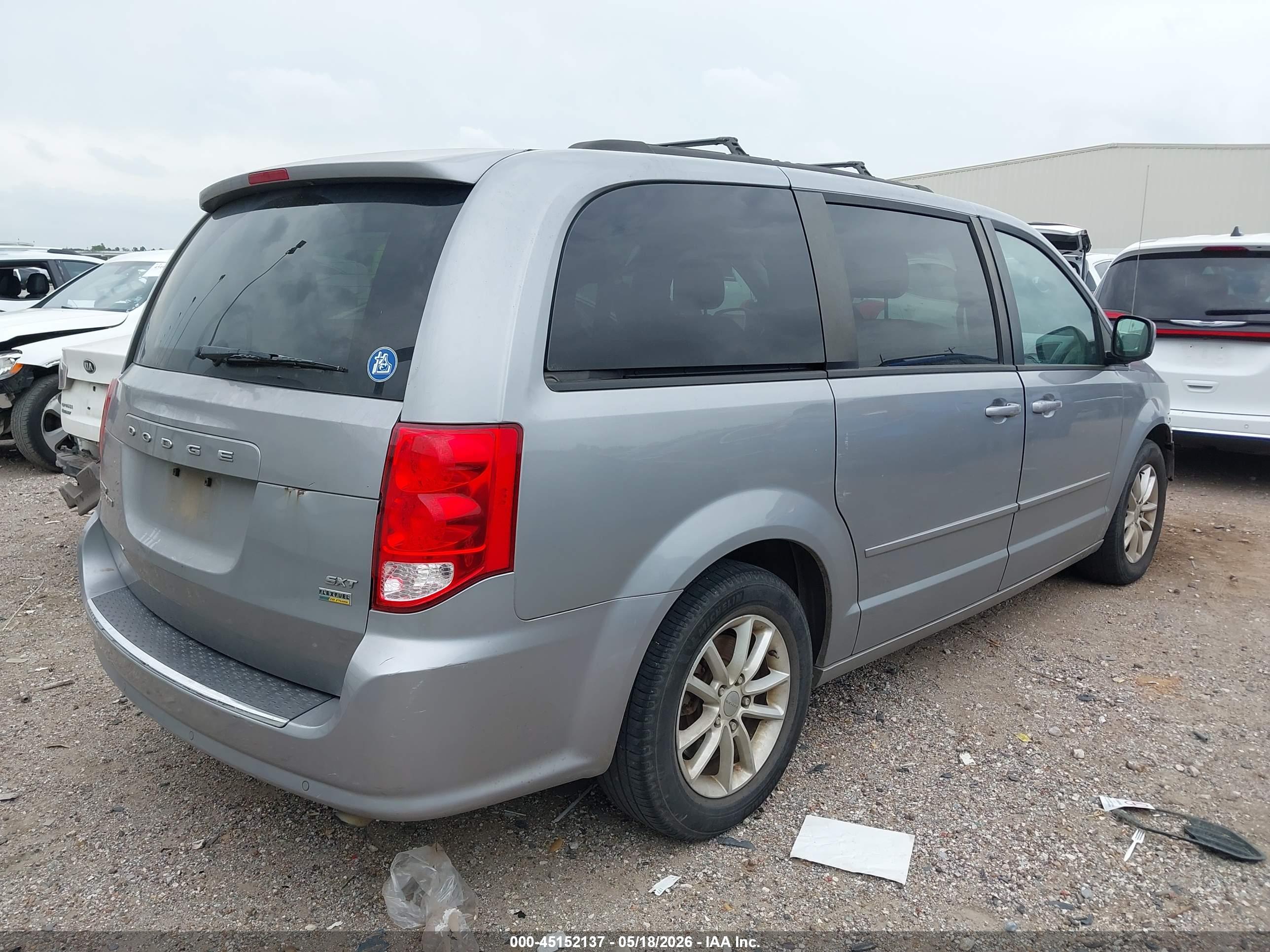 DODGE GRAND image 4