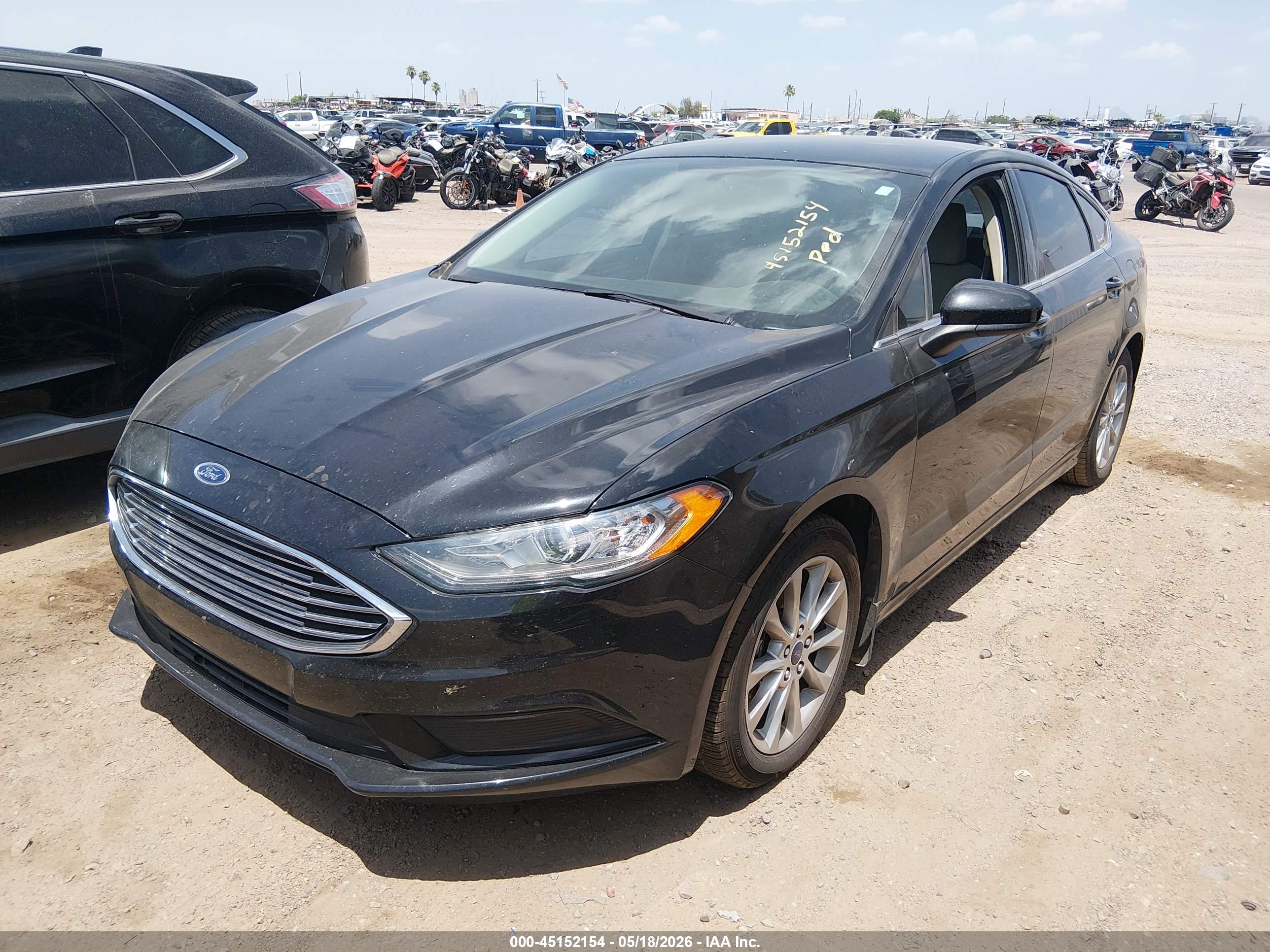 FORD FUSION image 6