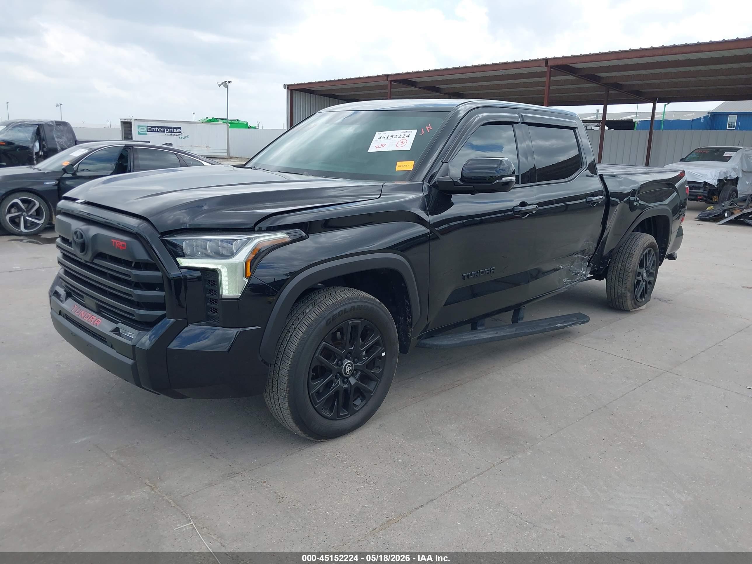 TOYOTA TUNDRA image 2