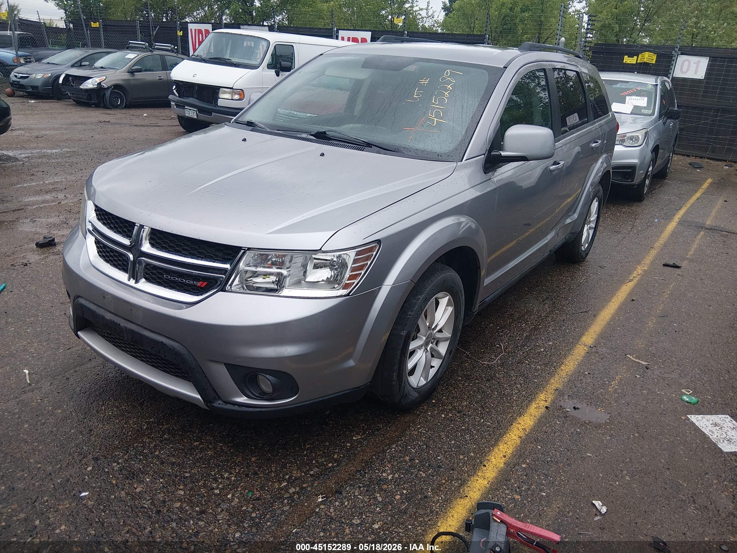 DODGE JOURNEY image 2