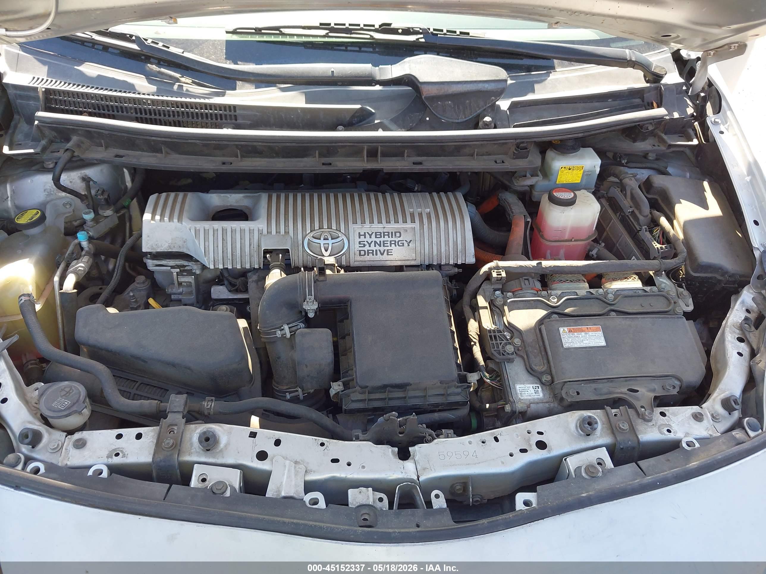TOYOTA PRIUS image 10