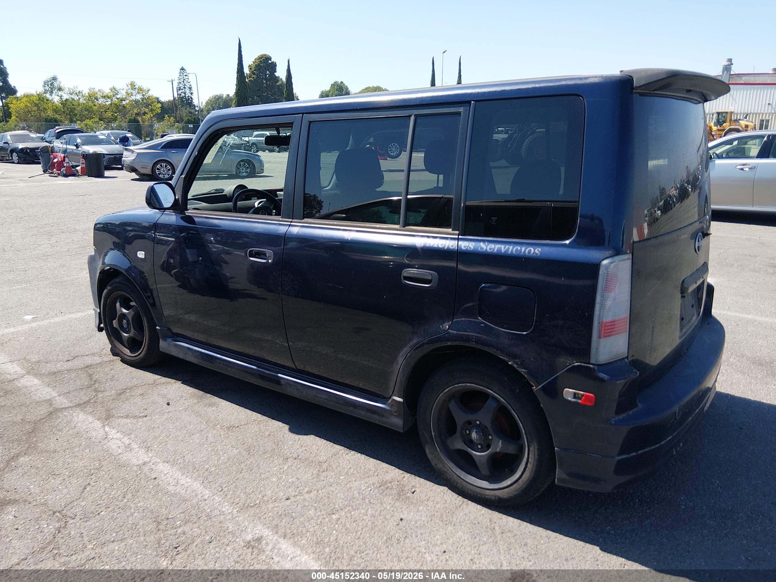 SCION XB image 3