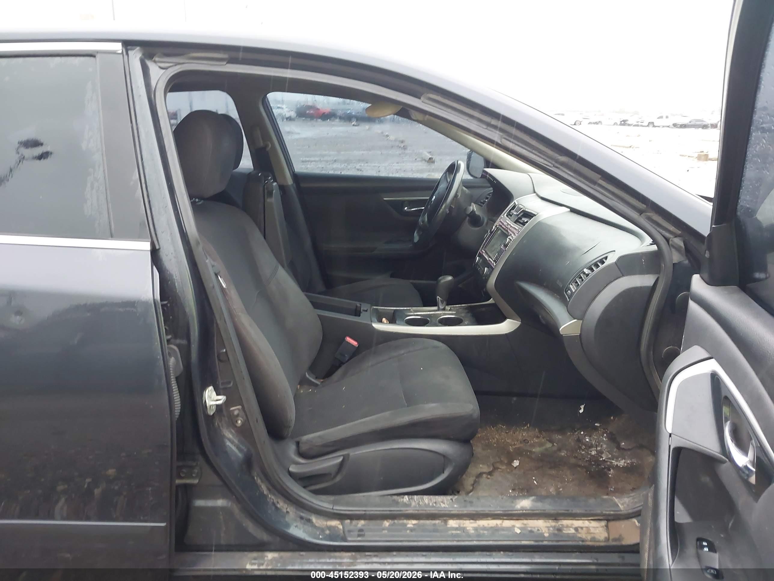 NISSAN ALTIMA image 5