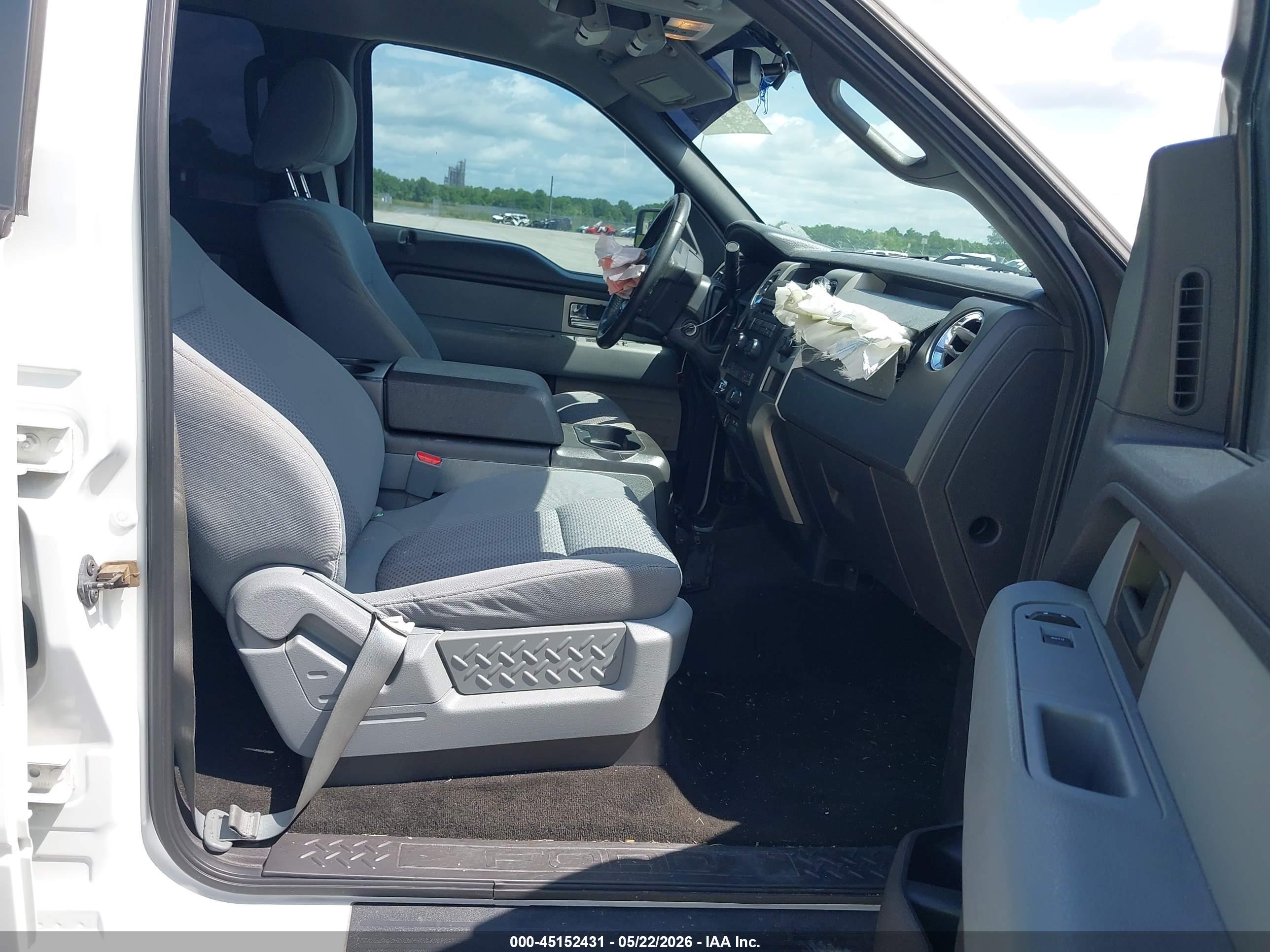 FORD F-150 image 5
