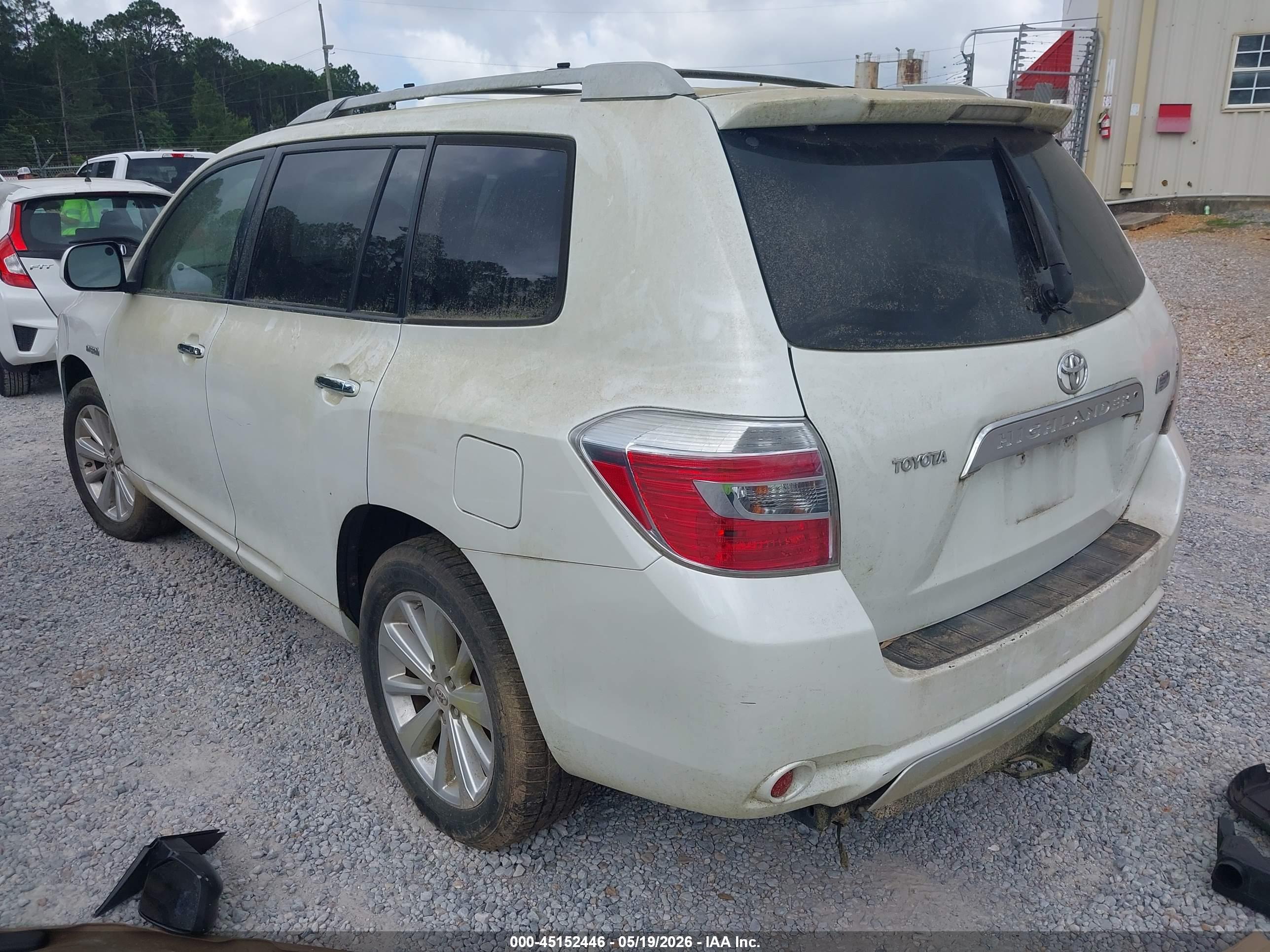 TOYOTA HIGHLANDER image 3