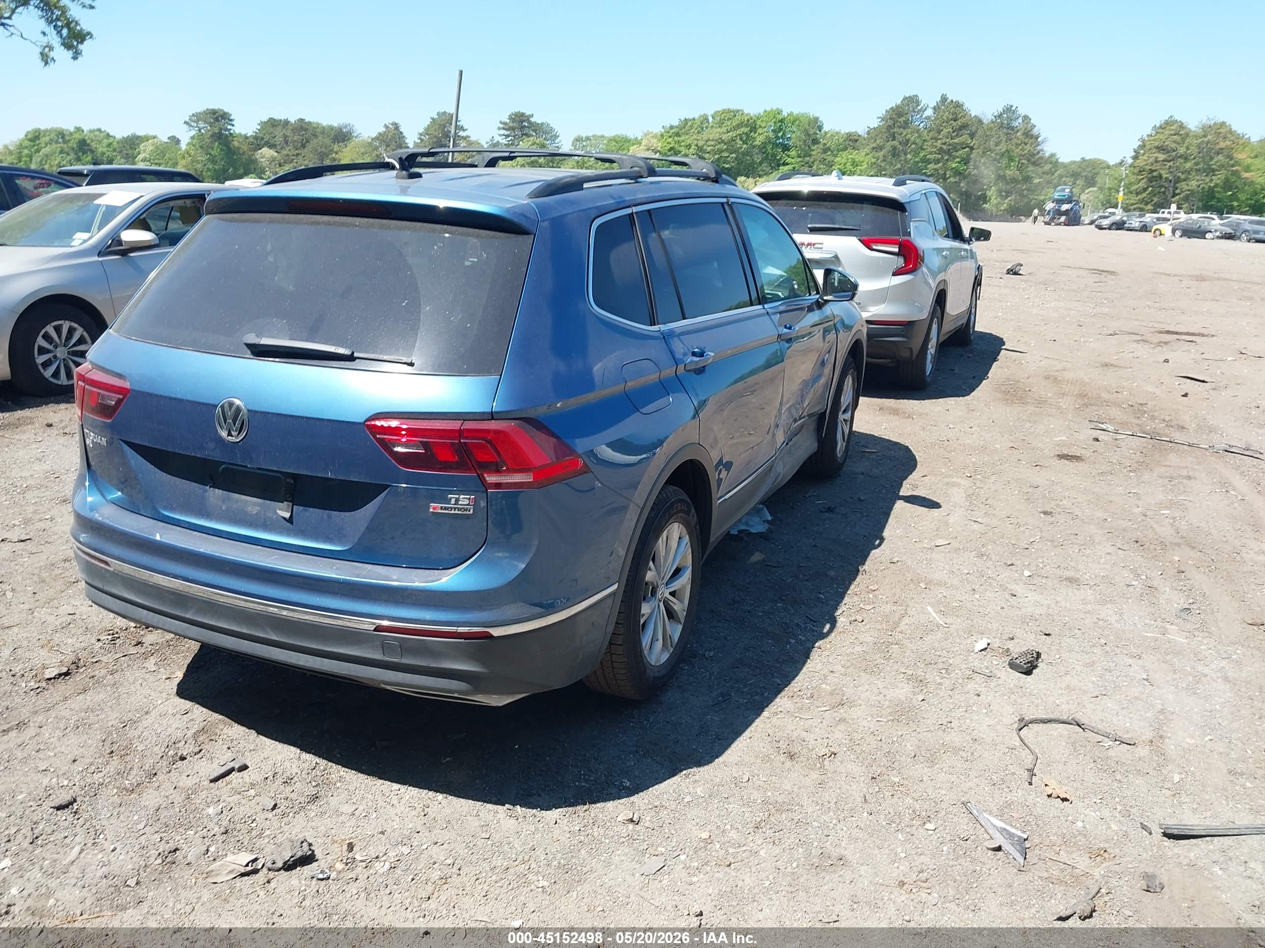 VOLKSWAGEN TIGUAN image 4