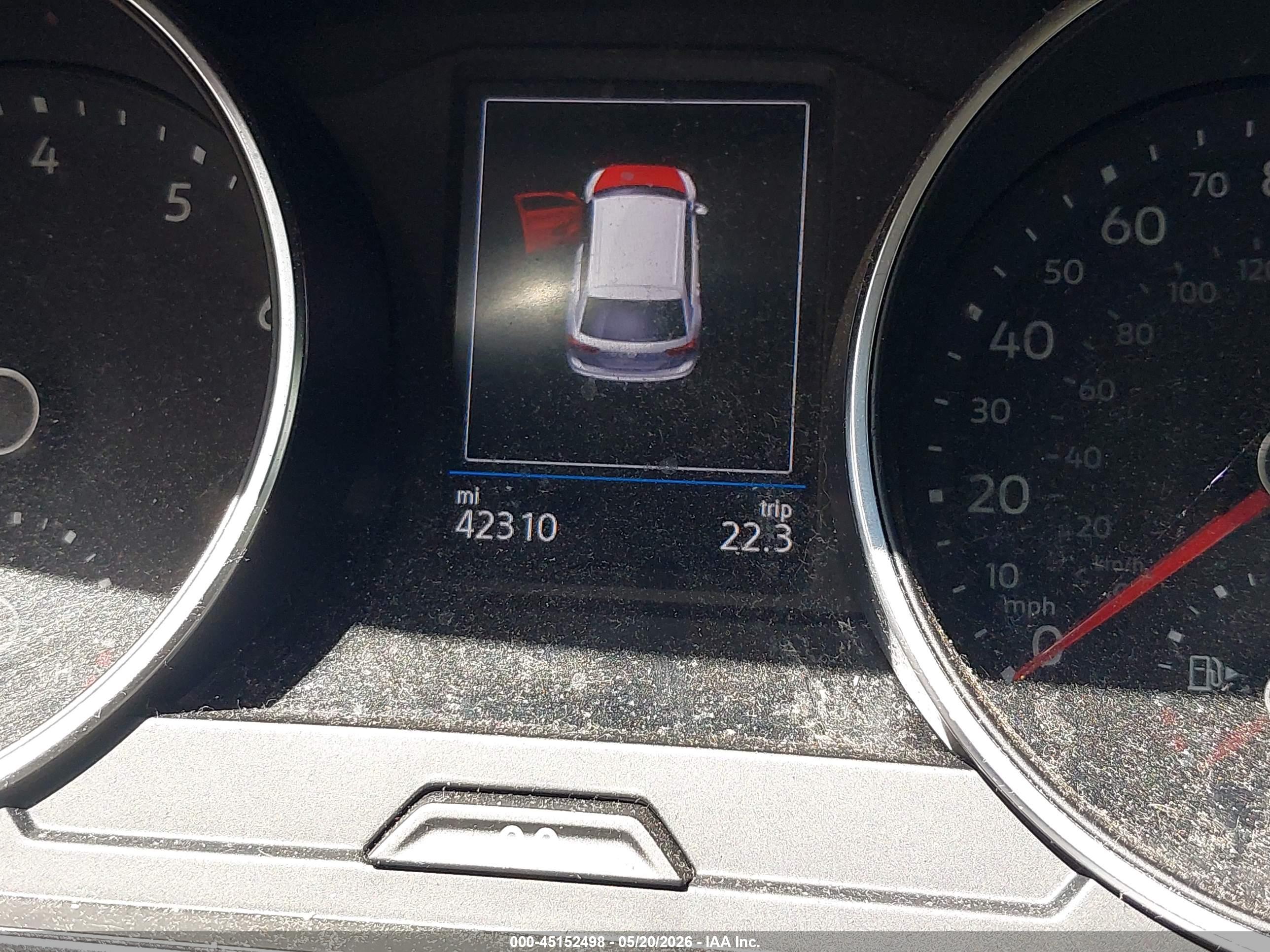 VOLKSWAGEN TIGUAN image 7