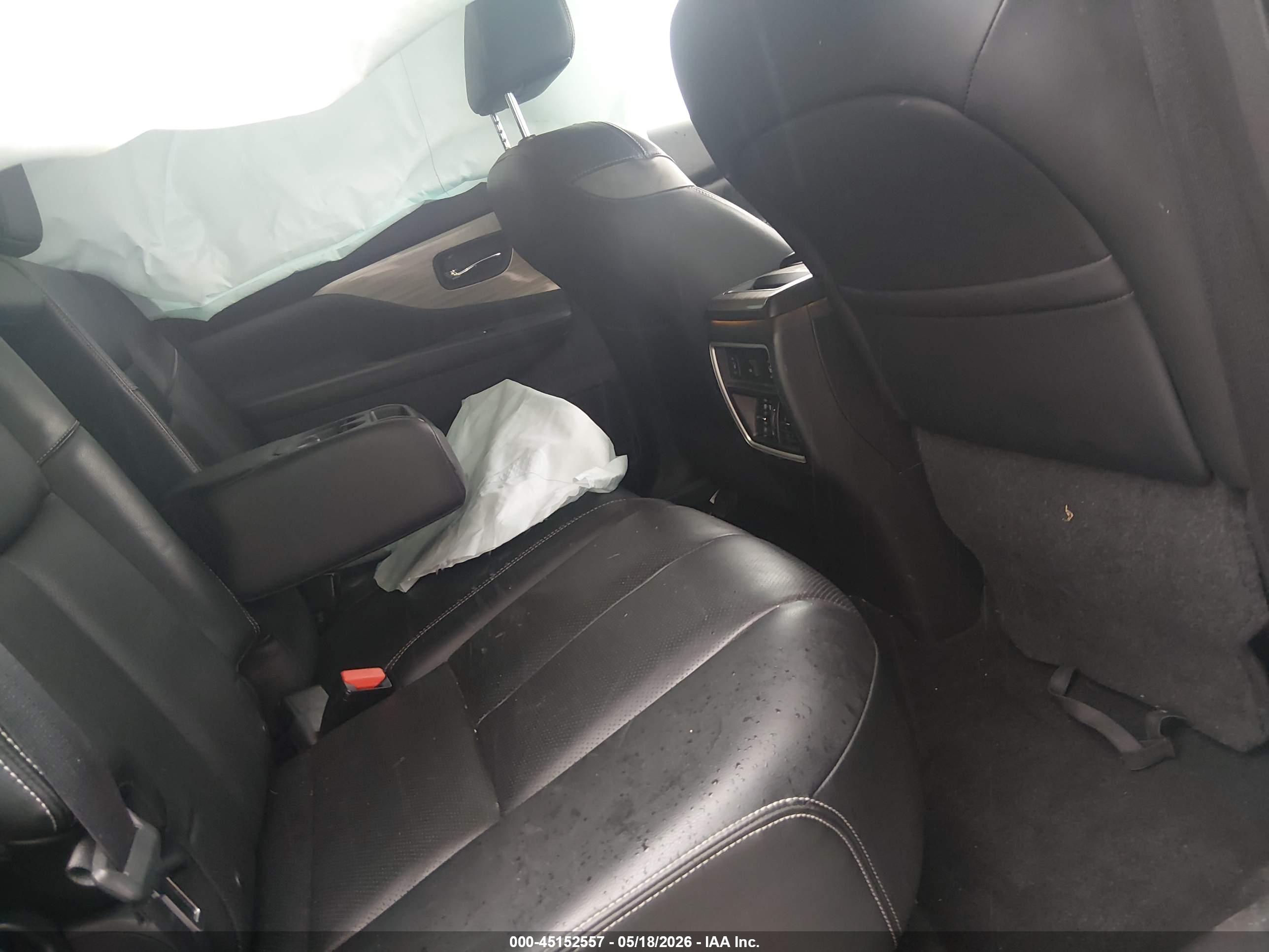 NISSAN MURANO image 8