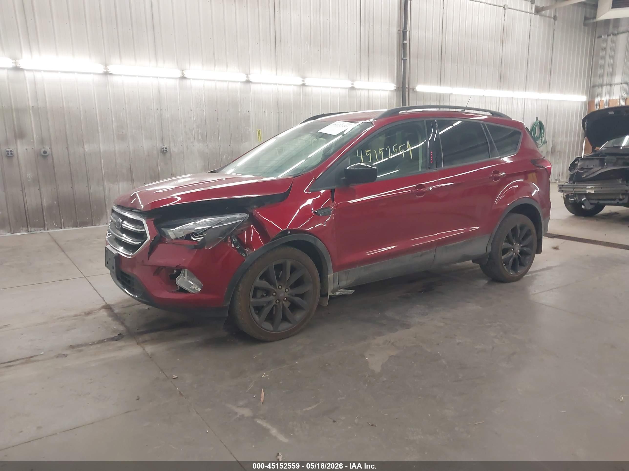 FORD ESCAPE image 2