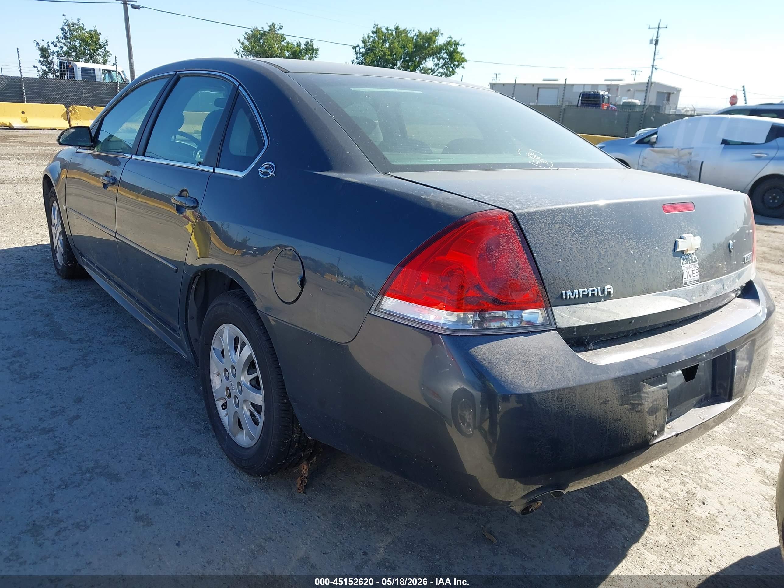 CHEVROLET IMPALA image 3