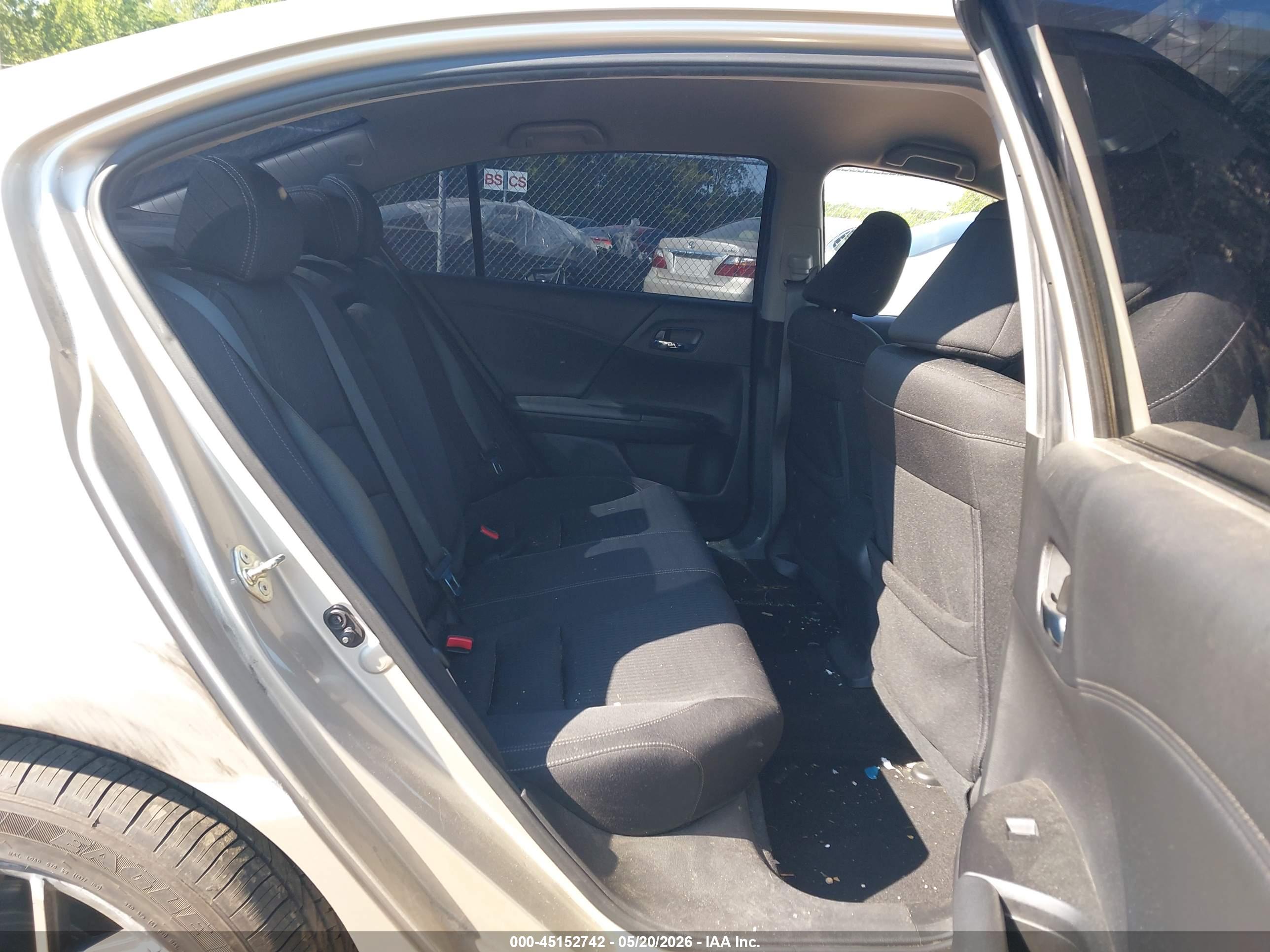 HONDA ACCORD image 8