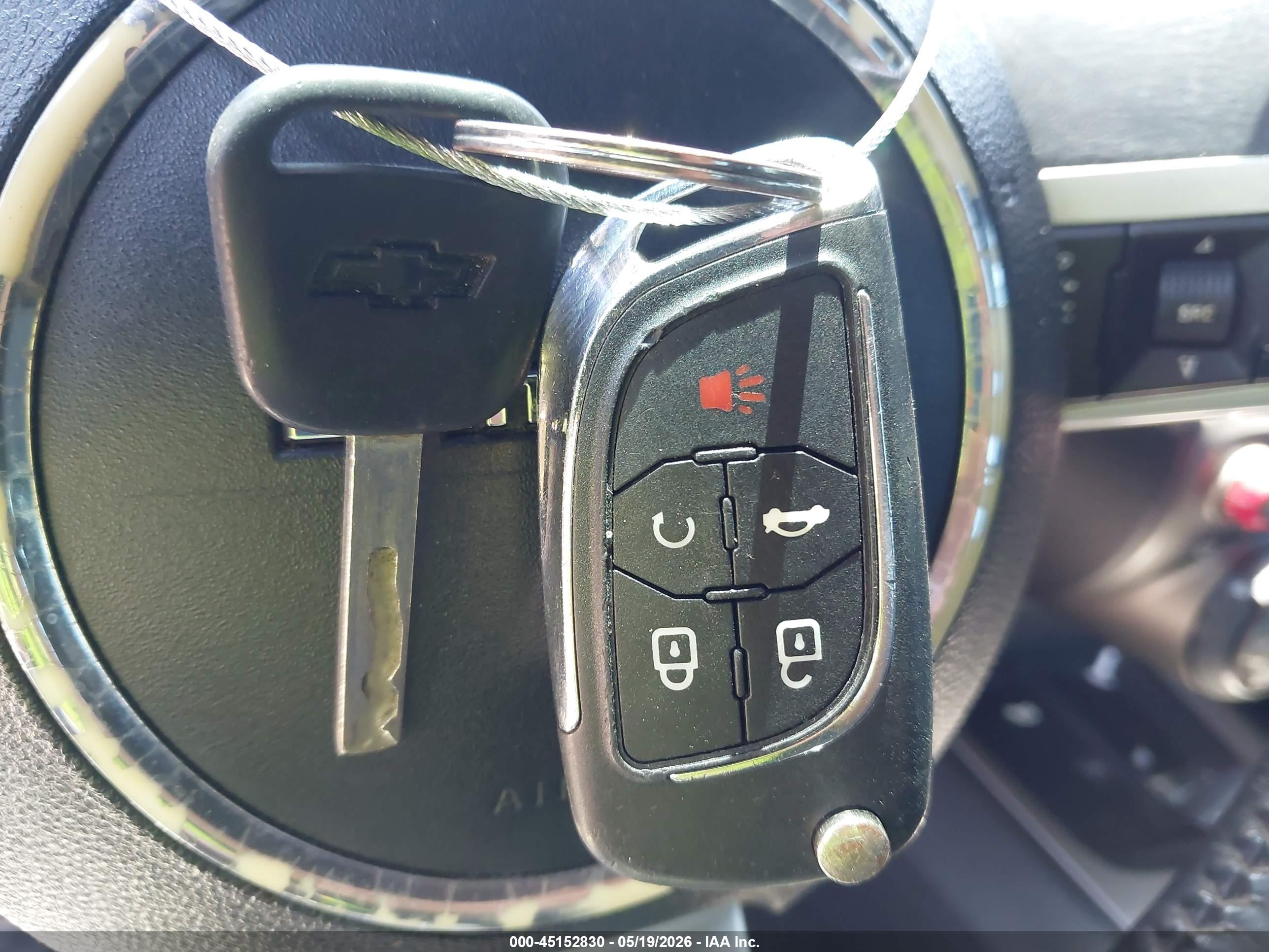 CHEVROLET CAMARO image 11