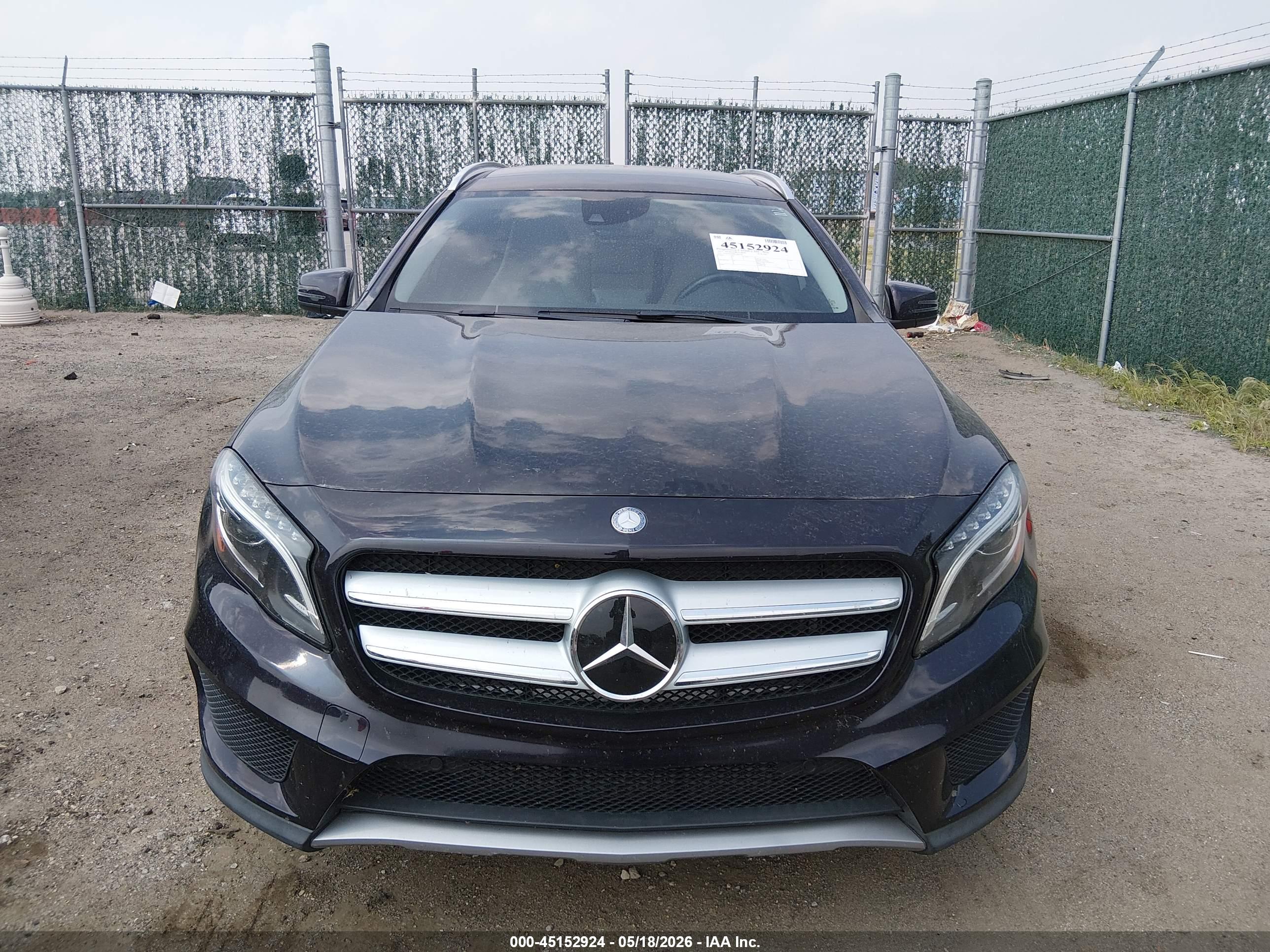MERCEDES-BENZ GLA image 6