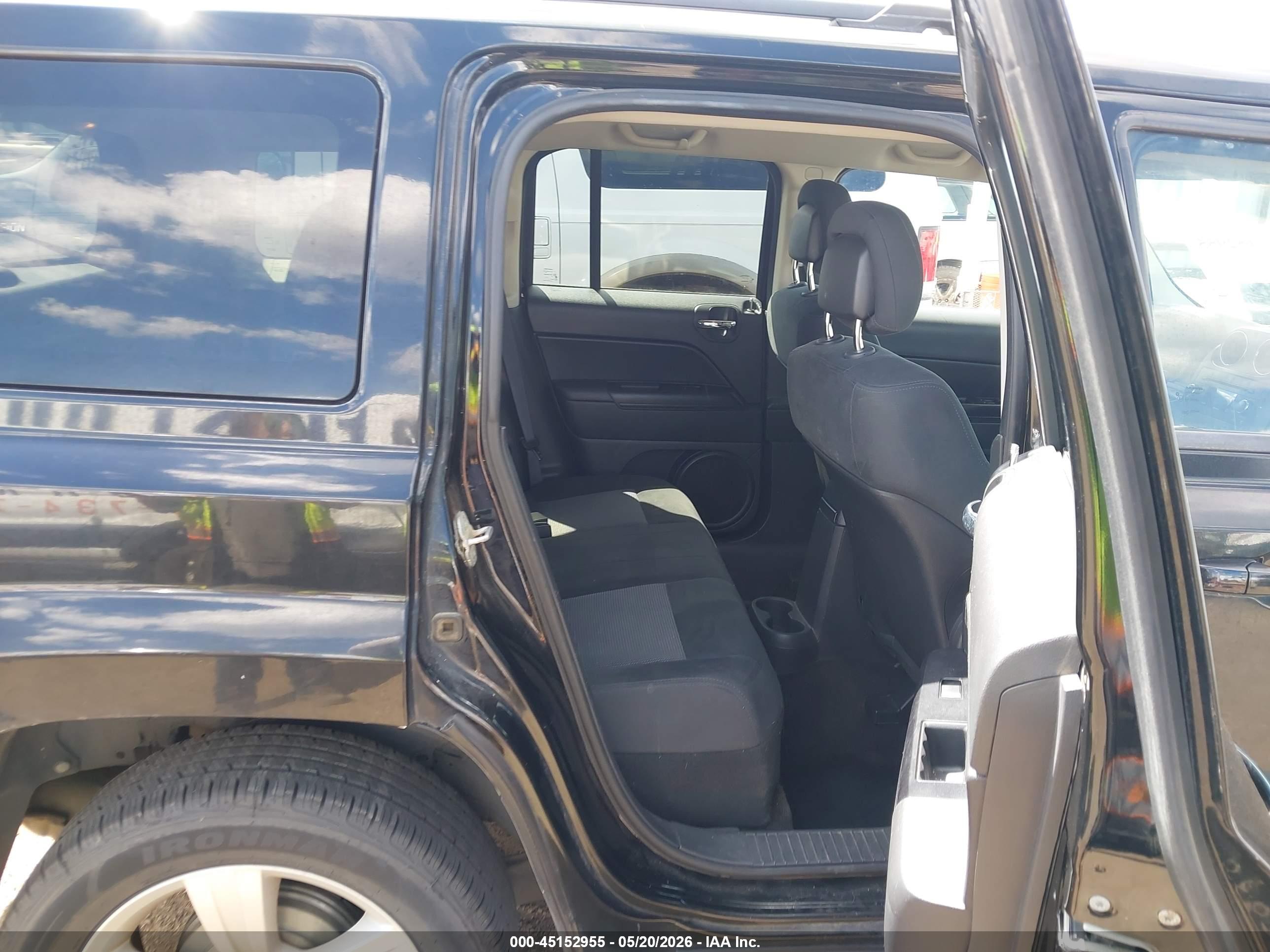 JEEP PATRIOT image 8