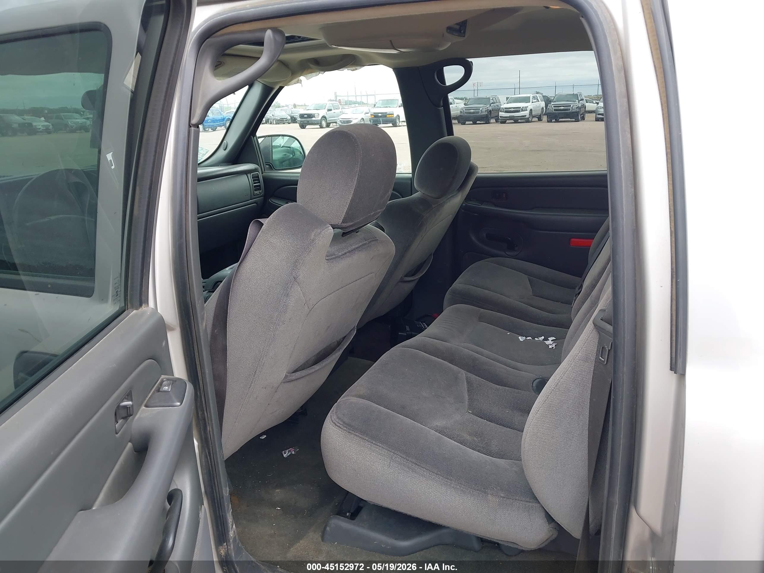 GMC SIERRA image 8