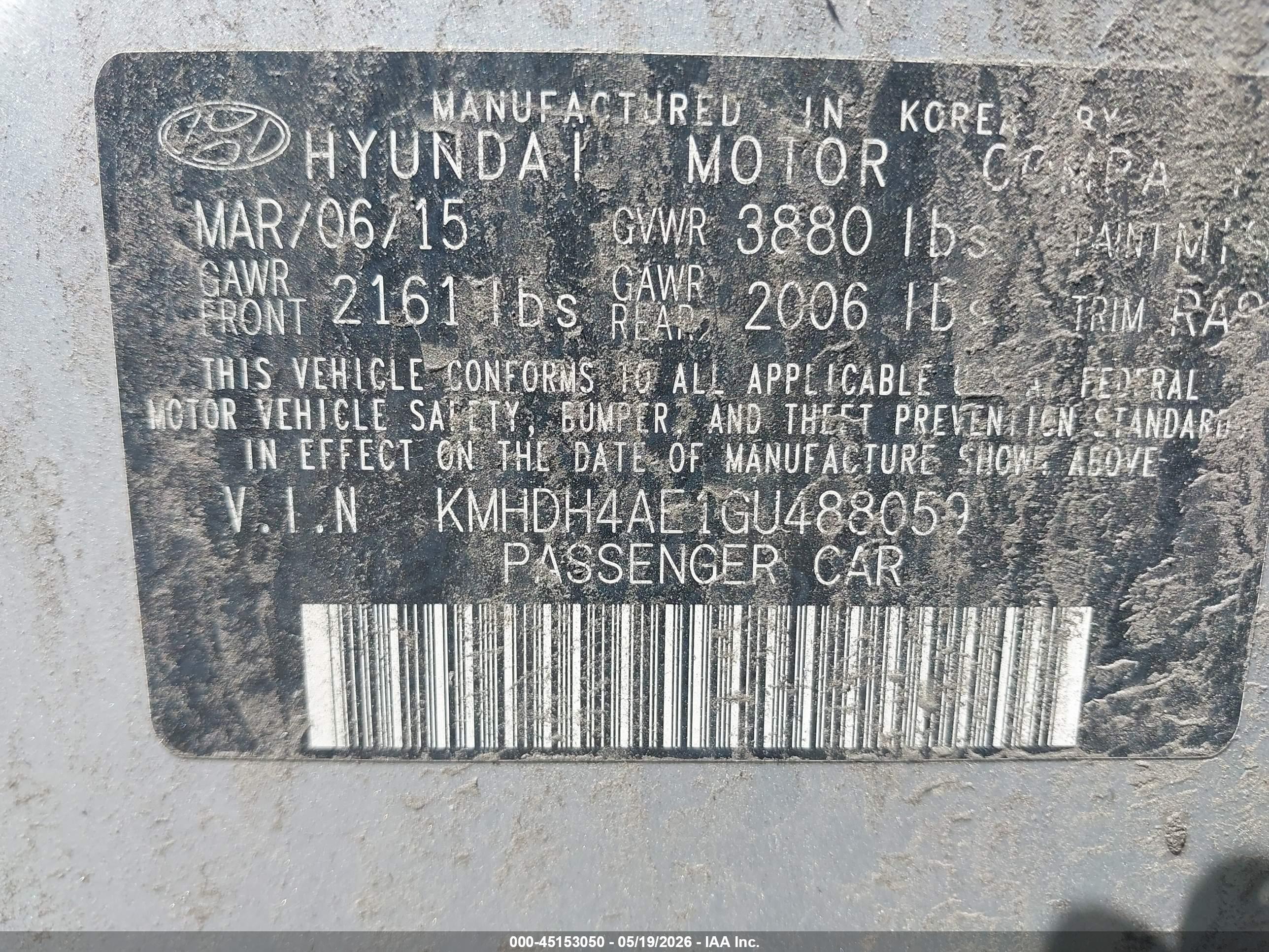 HYUNDAI ELANTRA image 9