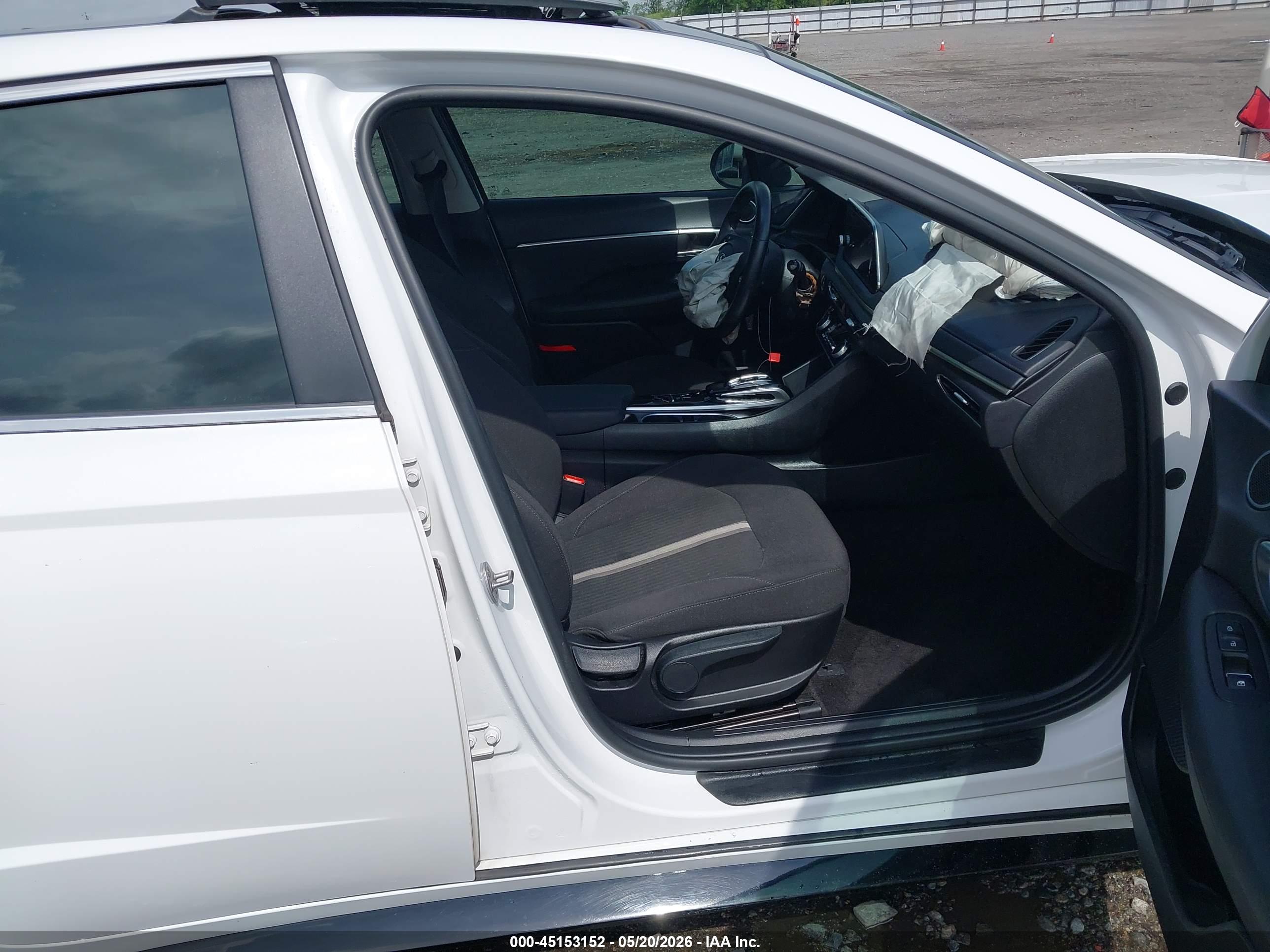 HYUNDAI SONATA image 5
