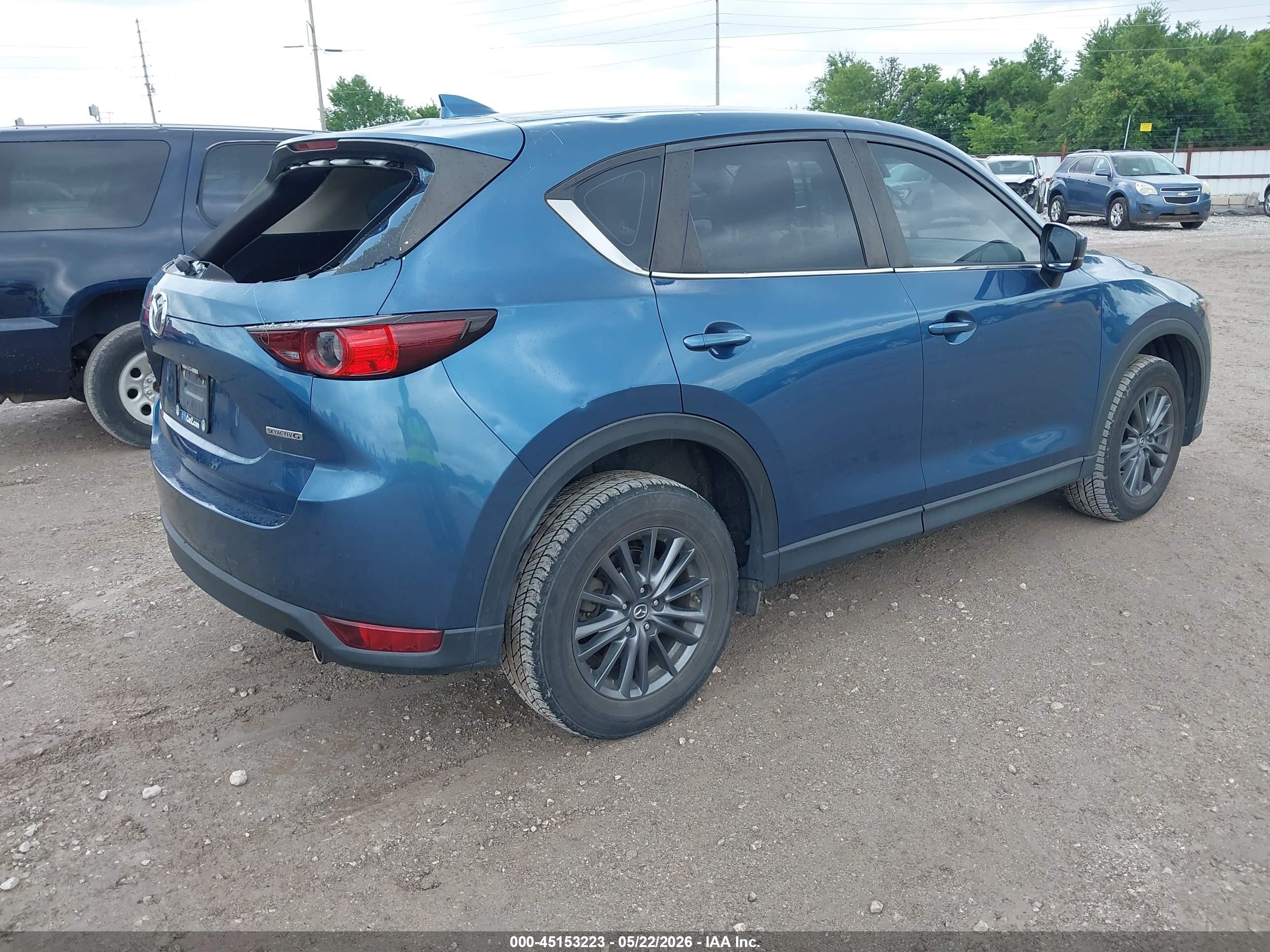 MAZDA CX-5 image 4