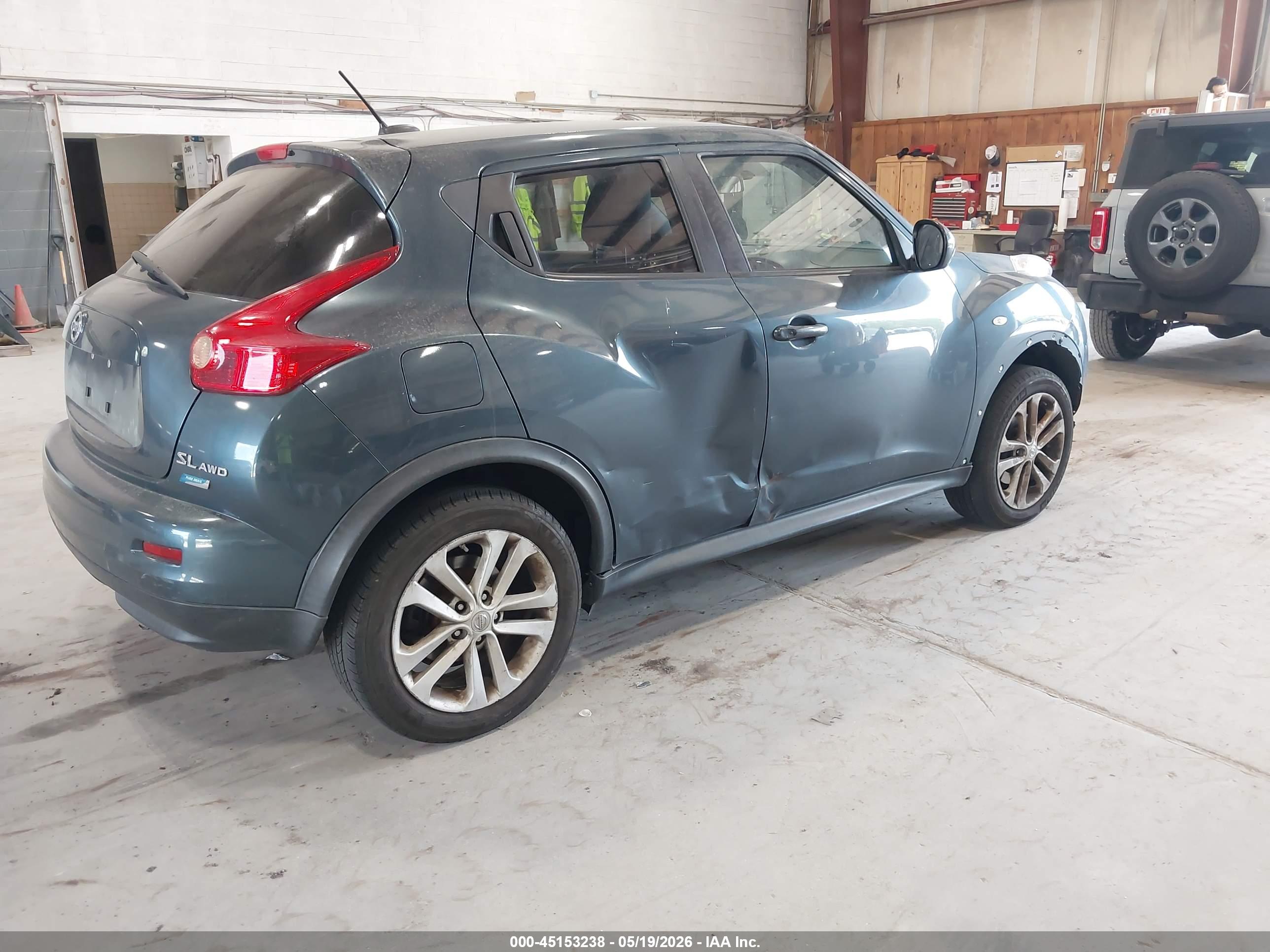NISSAN JUKE image 4