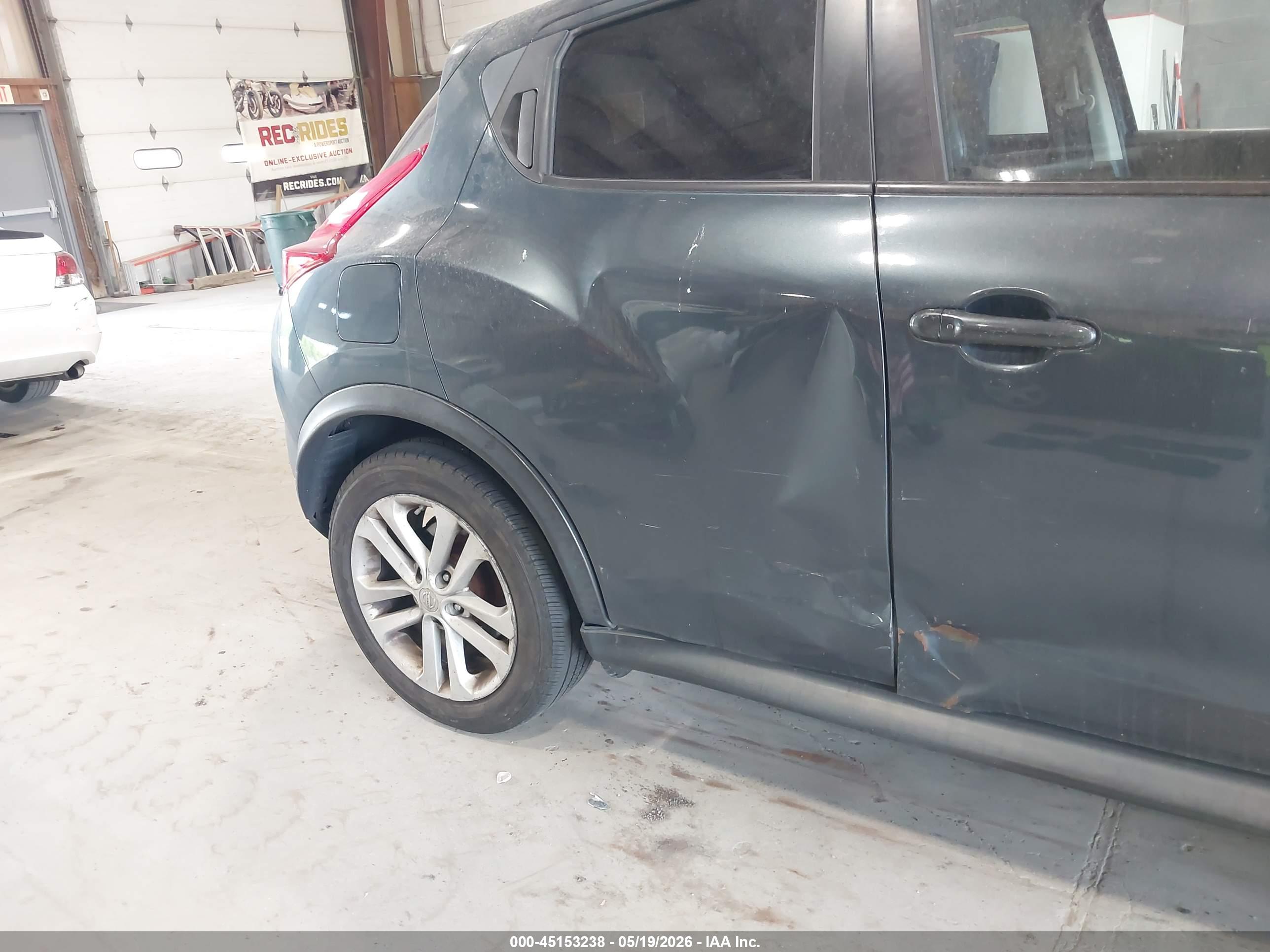 NISSAN JUKE image 6
