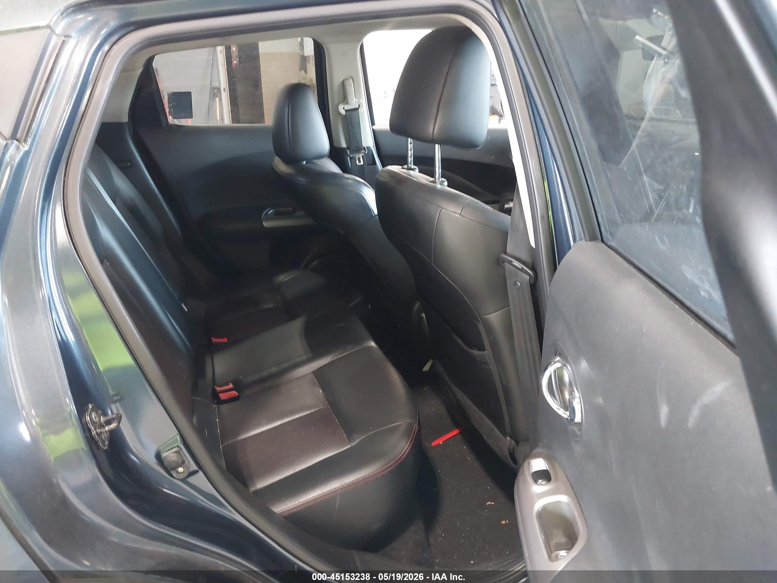 NISSAN JUKE image 8