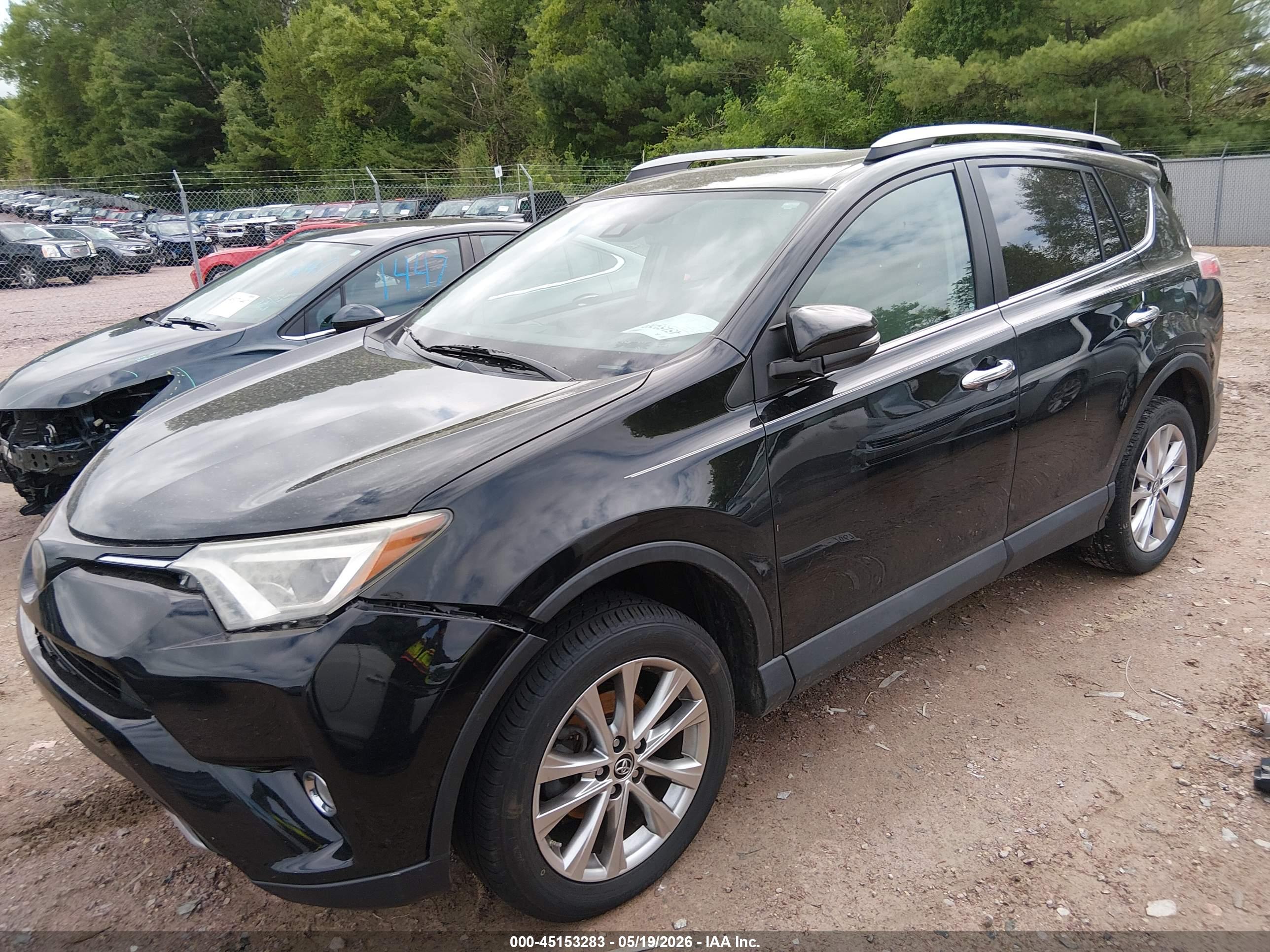 TOYOTA RAV4 image 2
