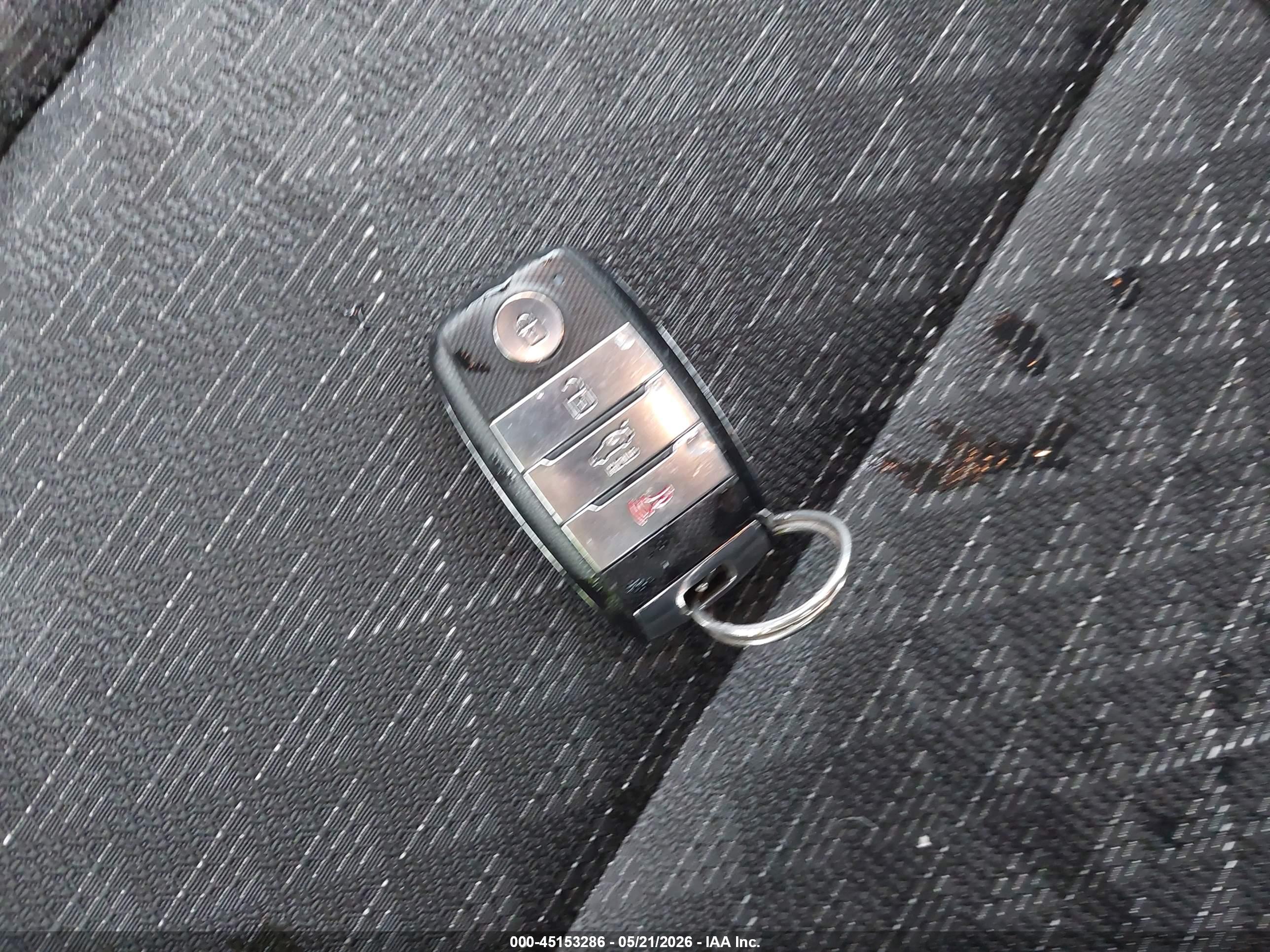 KIA RIO image 11
