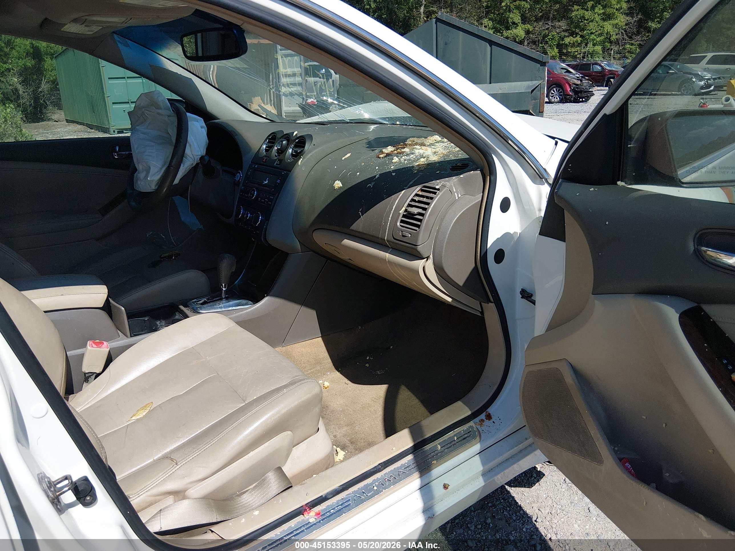 NISSAN ALTIMA image 5
