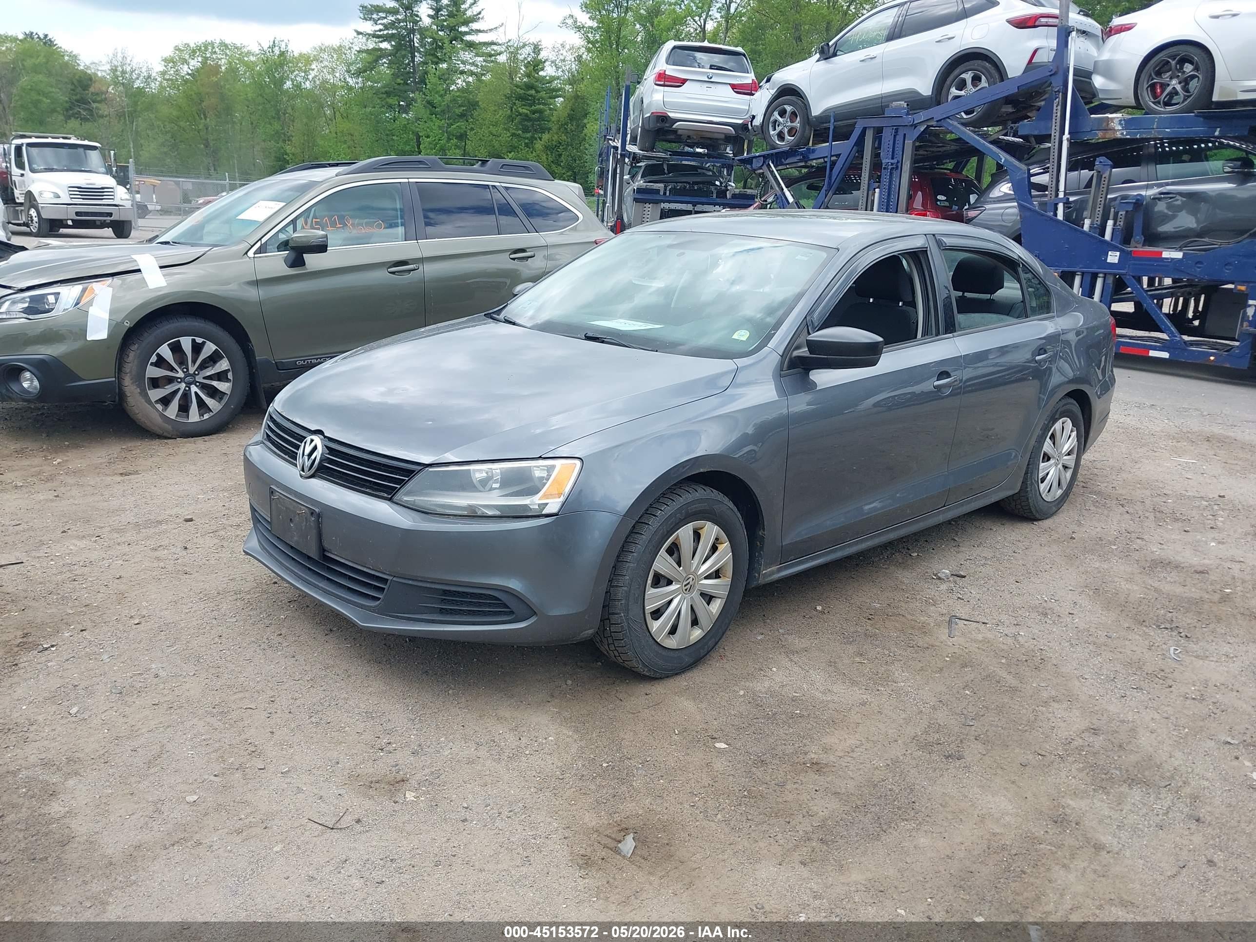 VOLKSWAGEN JETTA image 2