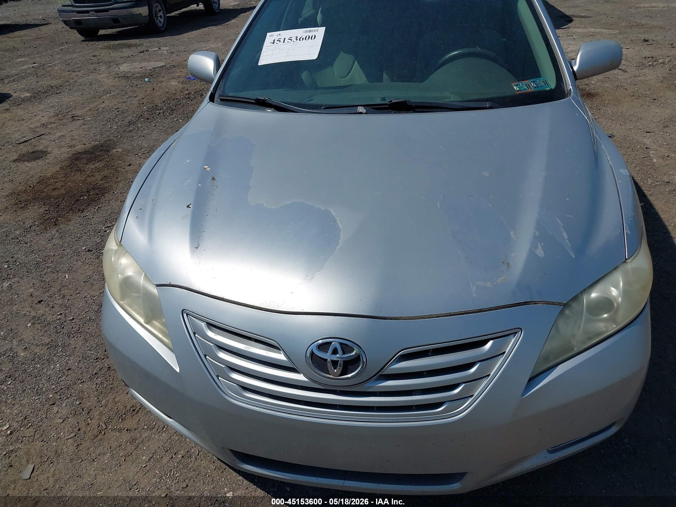TOYOTA CAMRY image 6